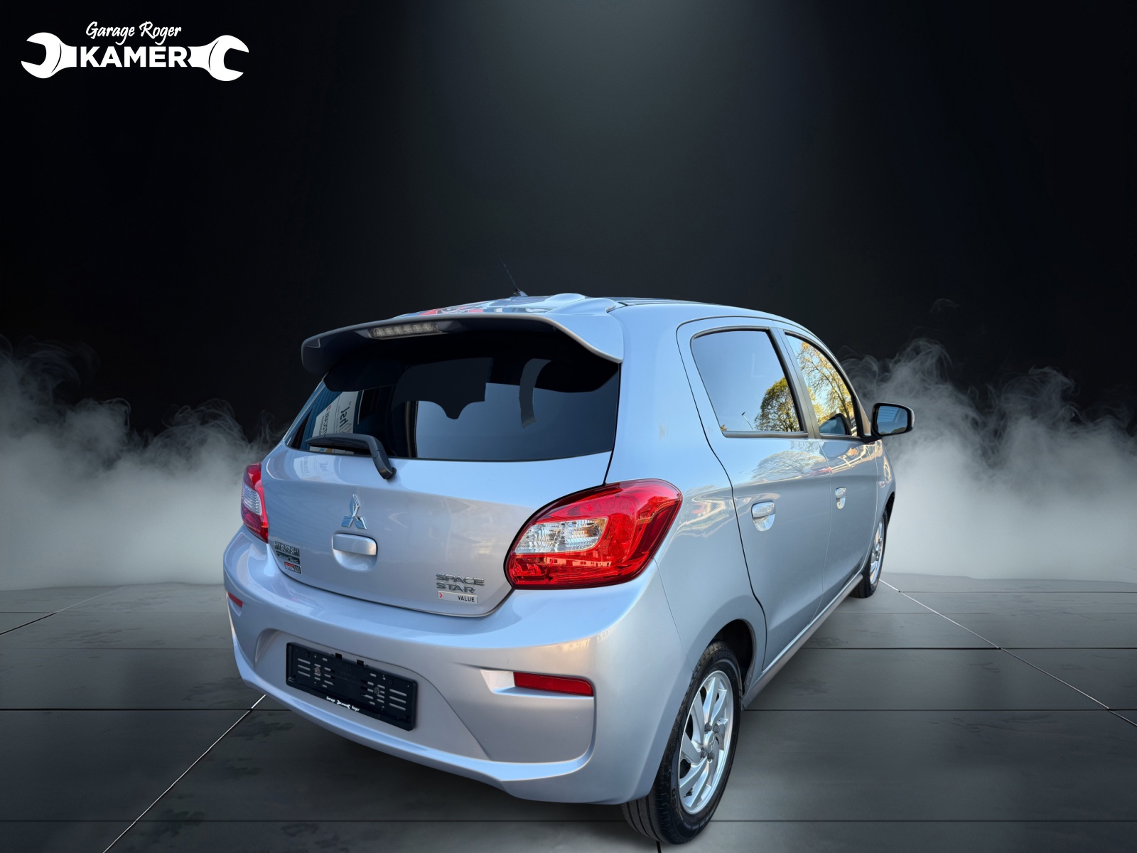 MITSUBISHI Space Star 1.2 Value Anniversary-showroom-element-2
