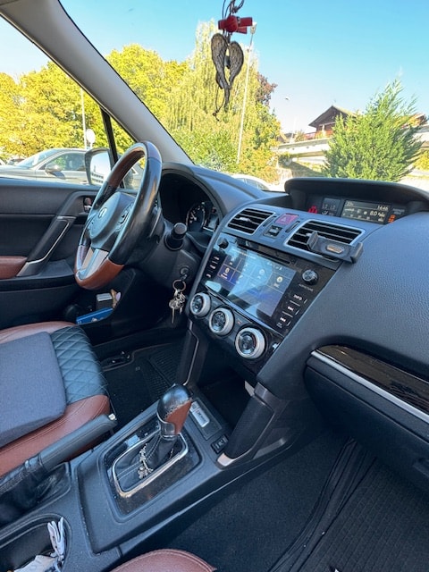 SUBARU Forester 2.0D Swiss Lineatronic-image-7