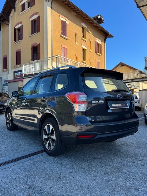 SUBARU Forester 2.0D Swiss Lineatronic-image-4