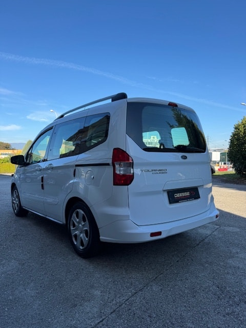 FORD Tourneo Courier 1.0 SCTi Trend-showroom-element-3