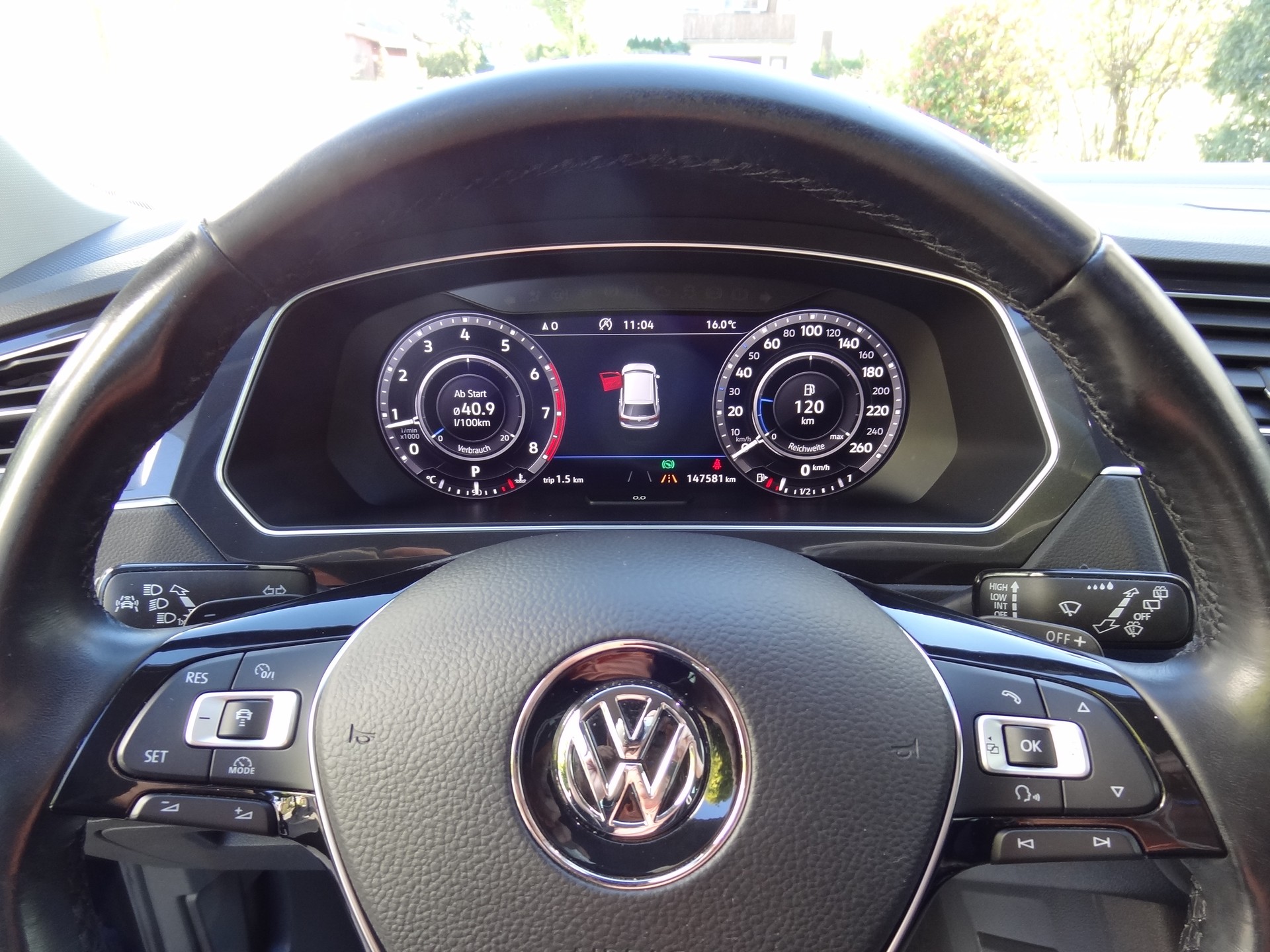 VW Tiguan 1.4TSI Comfortline 4Motion DSG-image-8