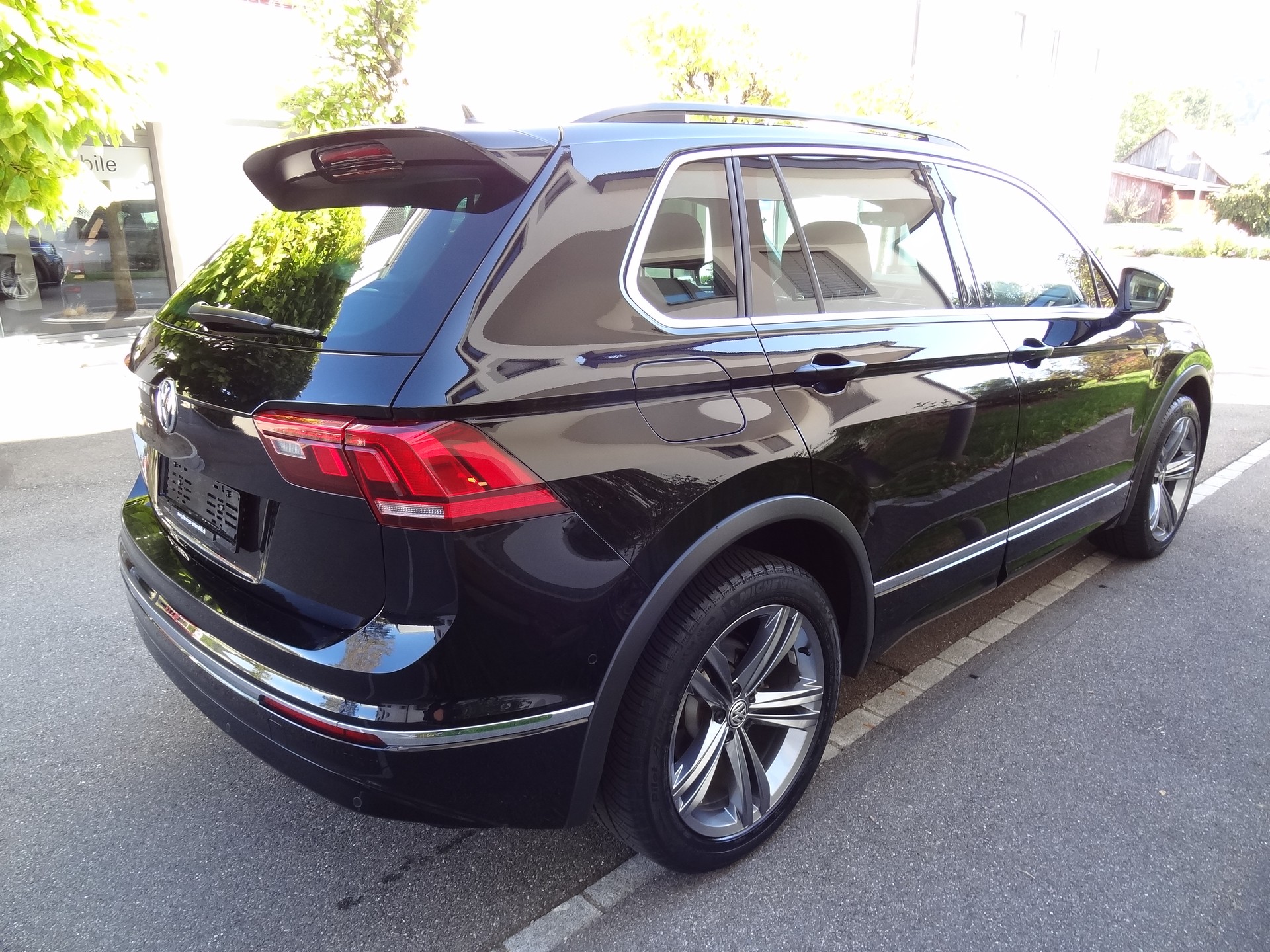 VW Tiguan 1.4TSI Comfortline 4Motion DSG-image-4