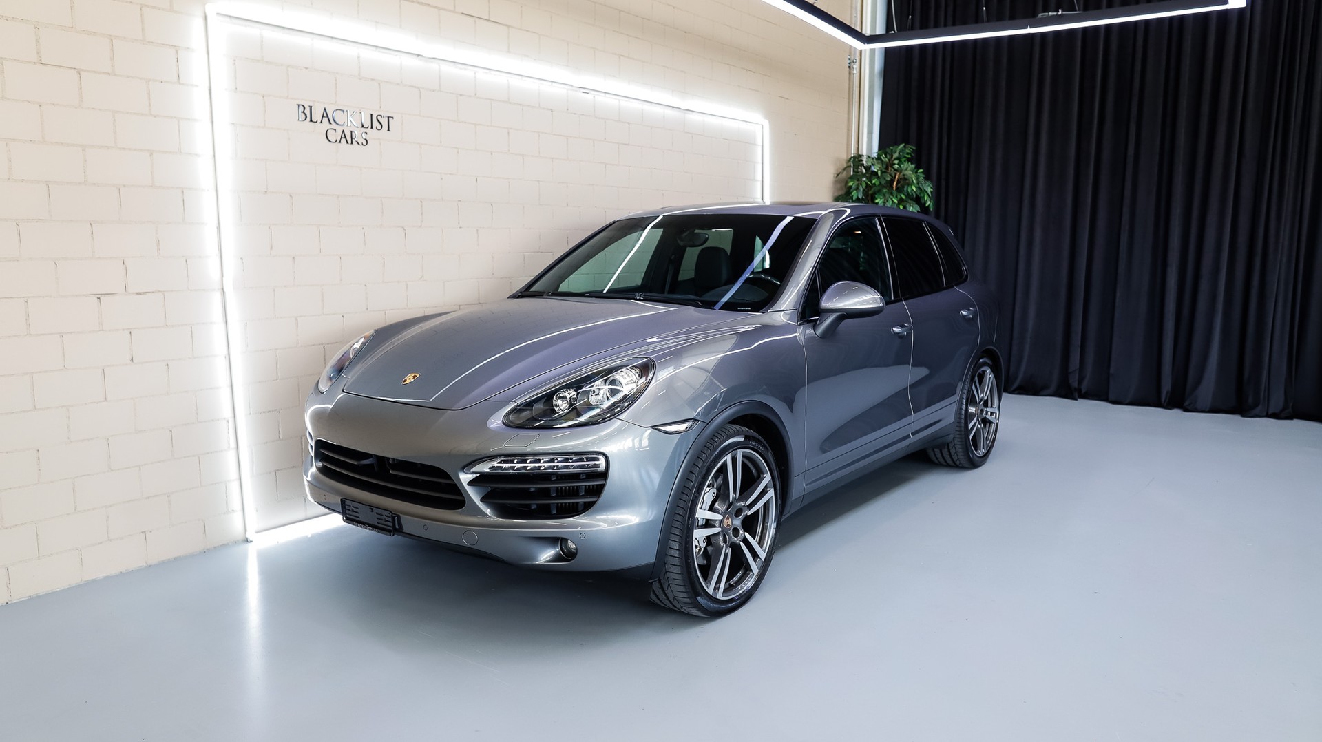 PORSCHE Cayenne S Diesel * Porsche Approved Garantie *