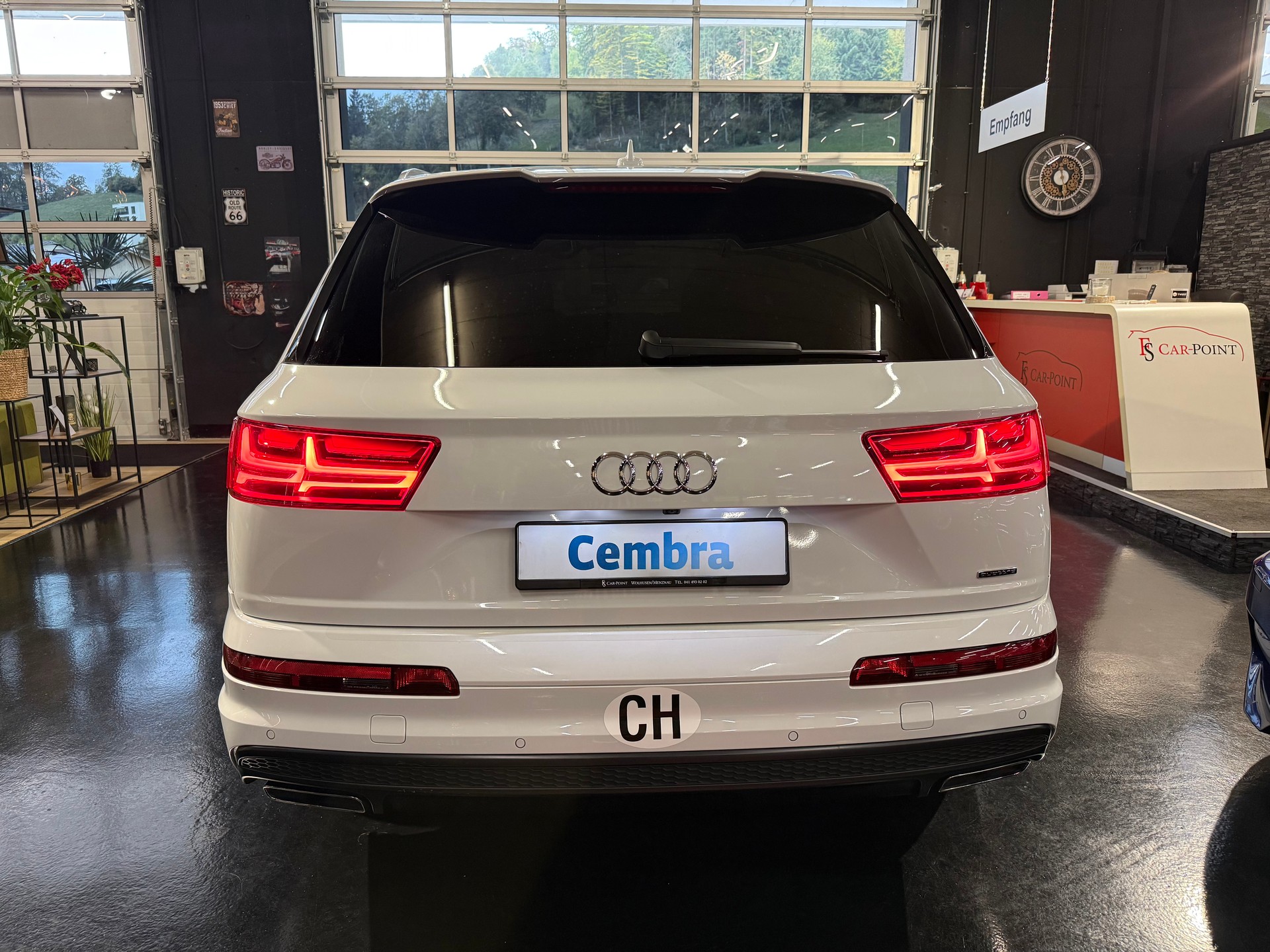 AUDI Q7 3.0 TDI quattro tiptronic S-line-showroom-element-3