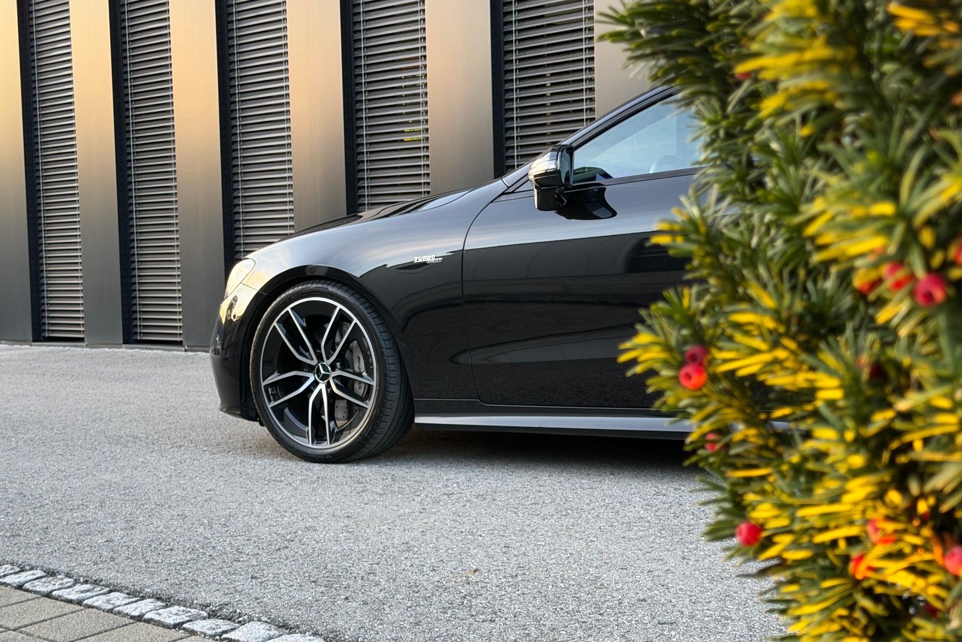 MERCEDES-BENZ E 53 Coupé AMG 4Matic+ ♦️1.Hand*ab Service*Facelift Modell mit neuen MBUX♦️-image-9