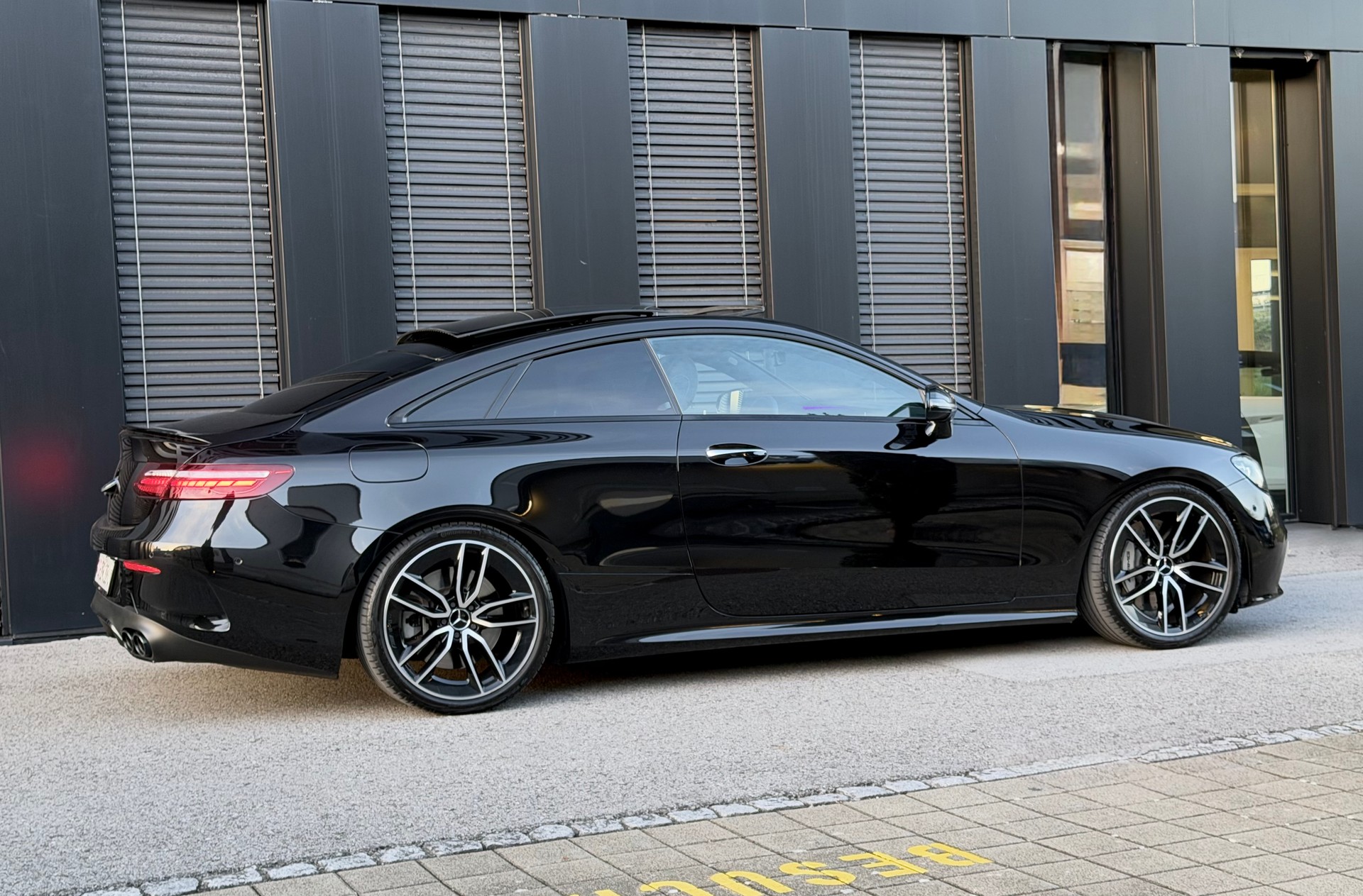 MERCEDES-BENZ E 53 Coupé AMG 4Matic+ ♦️1.Hand*ab Service*Facelift Modell mit neuen MBUX♦️-image-15