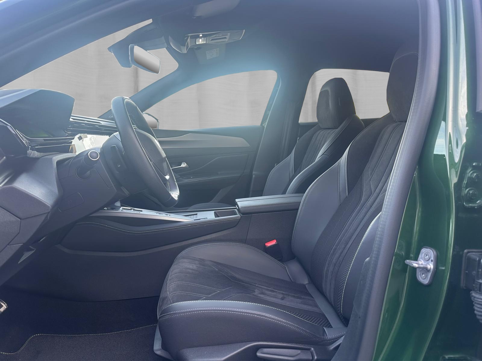 PEUGEOT 308 1.6 PHEV 225 GT-image-8