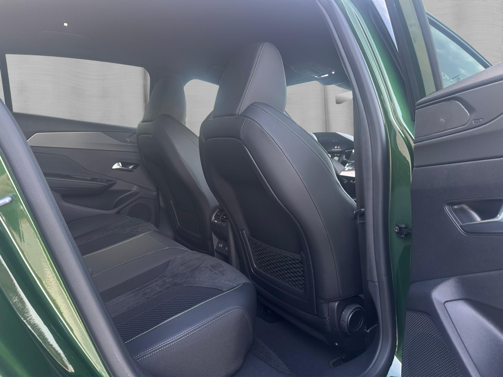 PEUGEOT 308 1.6 PHEV 225 GT-image-14