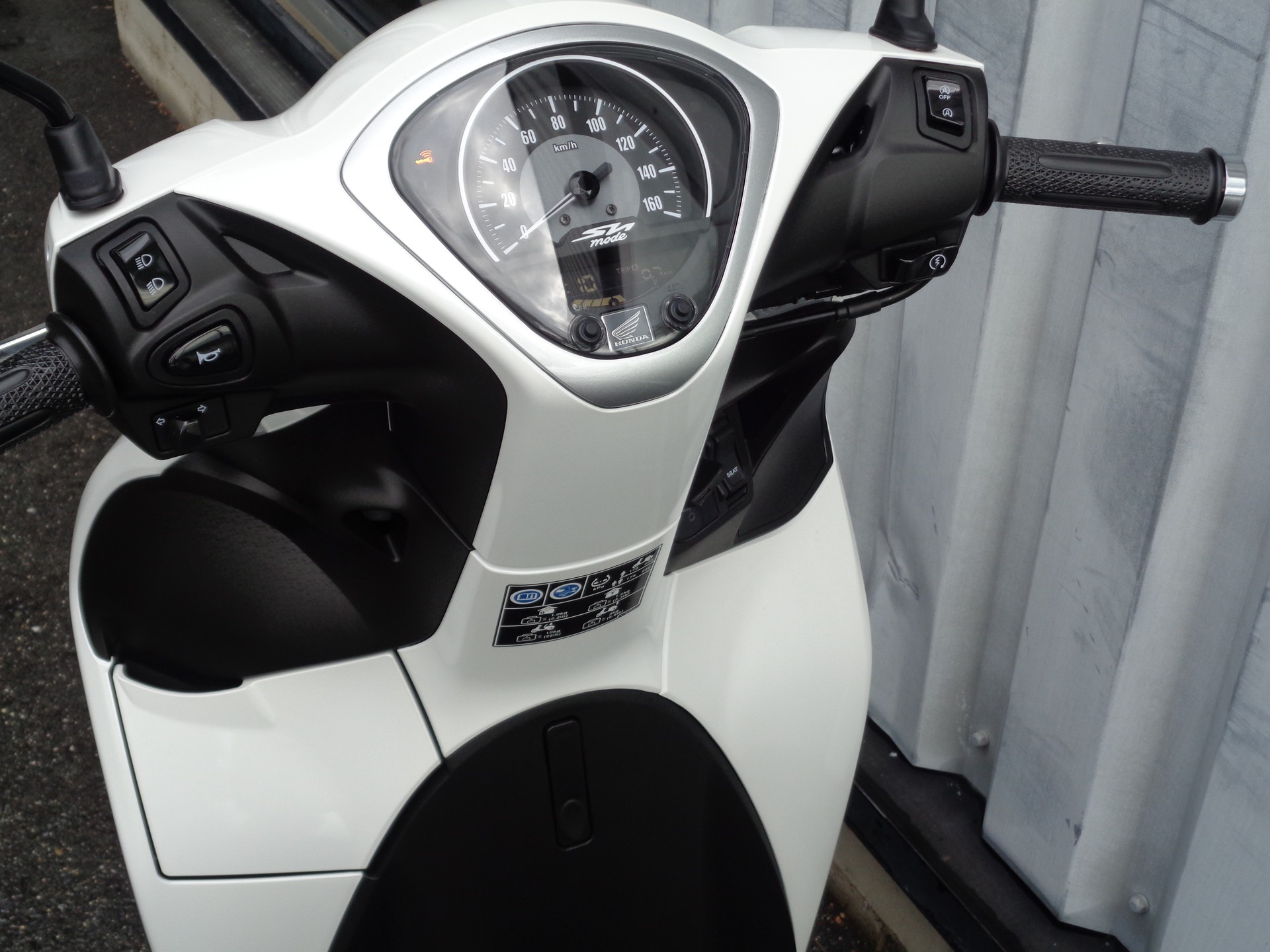 HONDA SH 125 i Mode-image-8