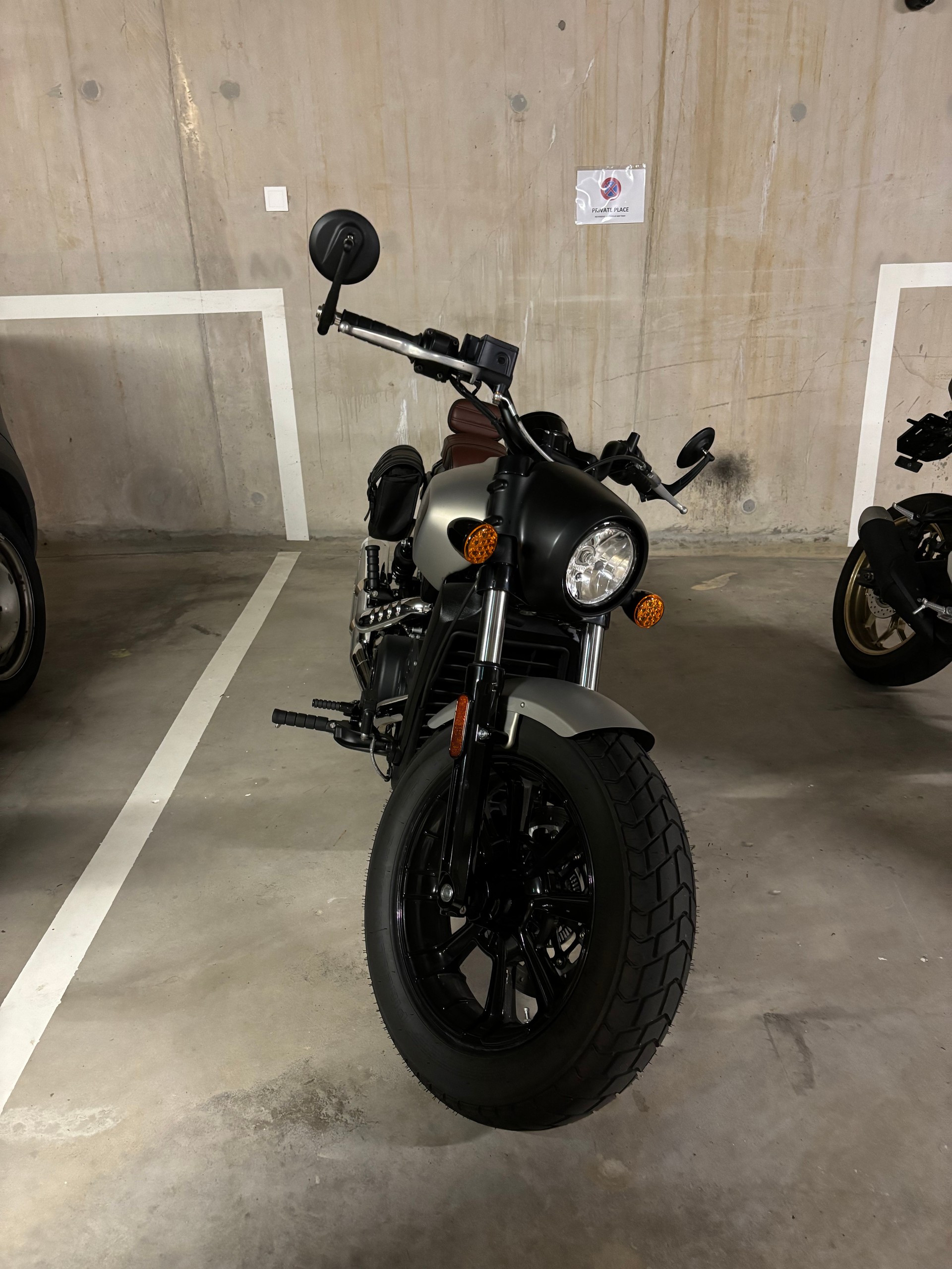 INDIAN Scout Bobber-image-0