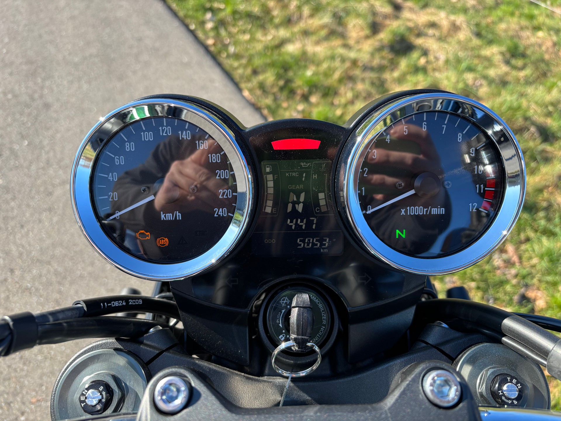KAWASAKI Z 900 RS-image-1