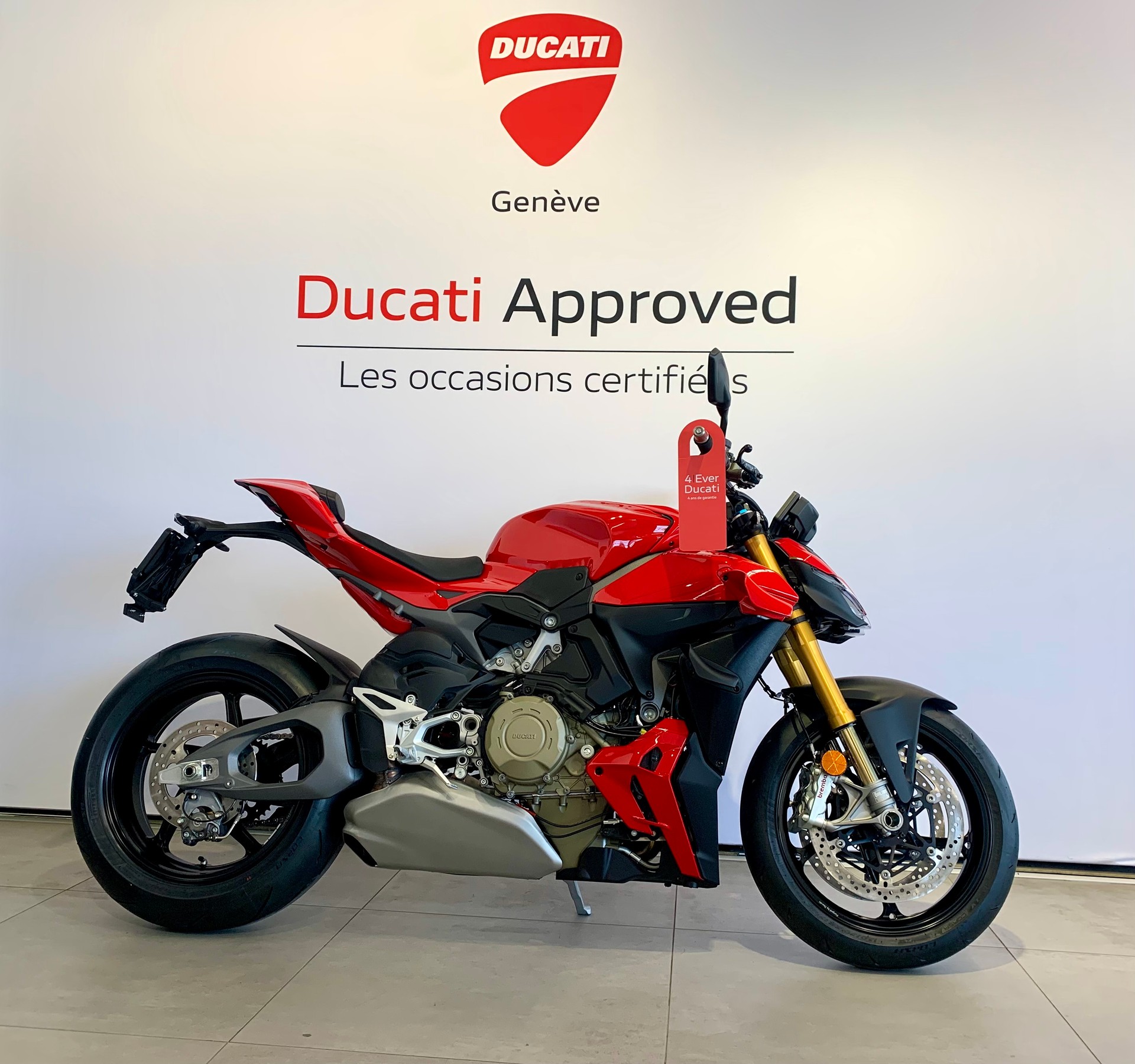 DUCATI Streetfighter V4 S-image-0