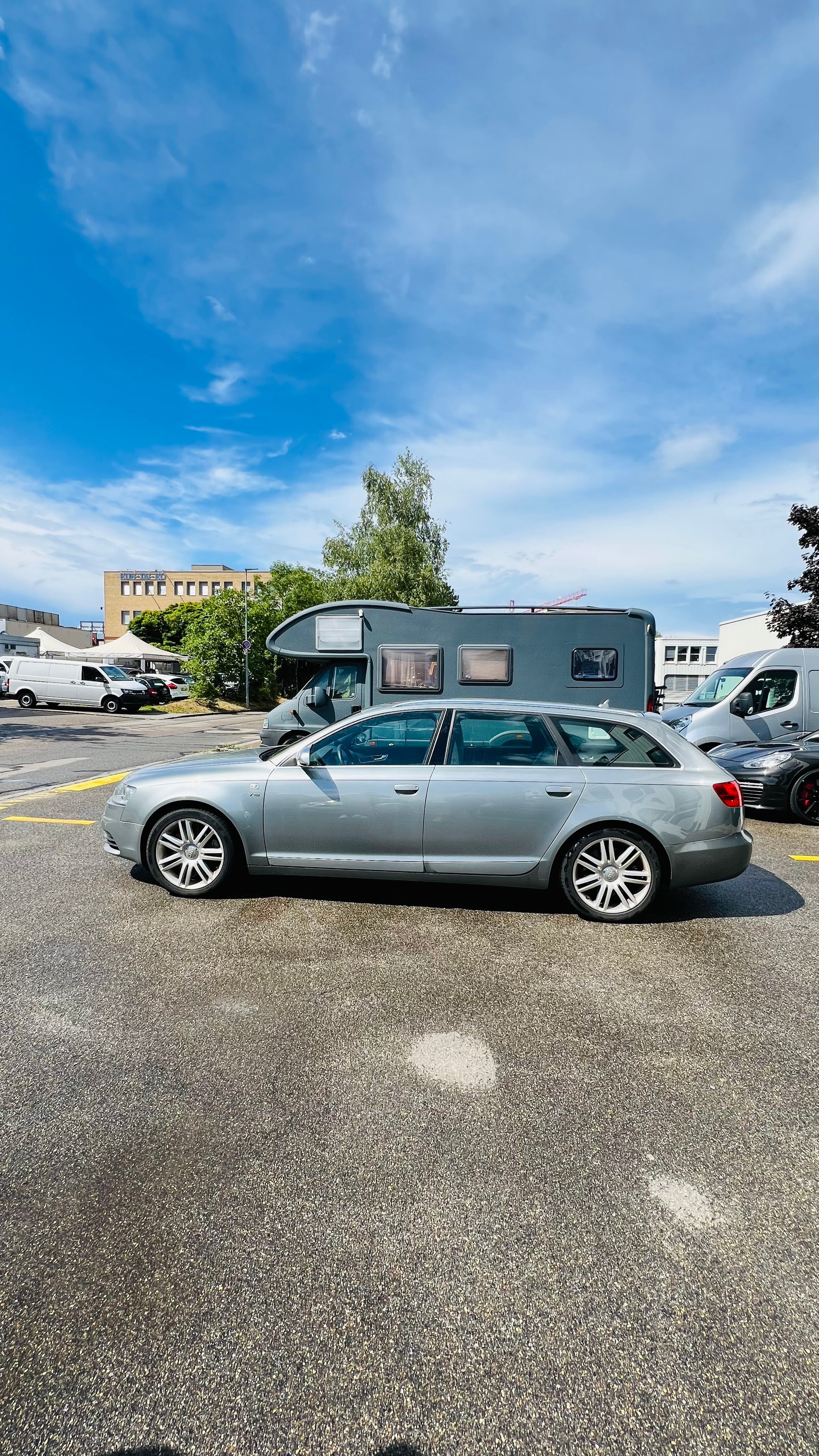 AUDI S6 Avant 5.2 V10 quattro tiptronic-showroom-element-3