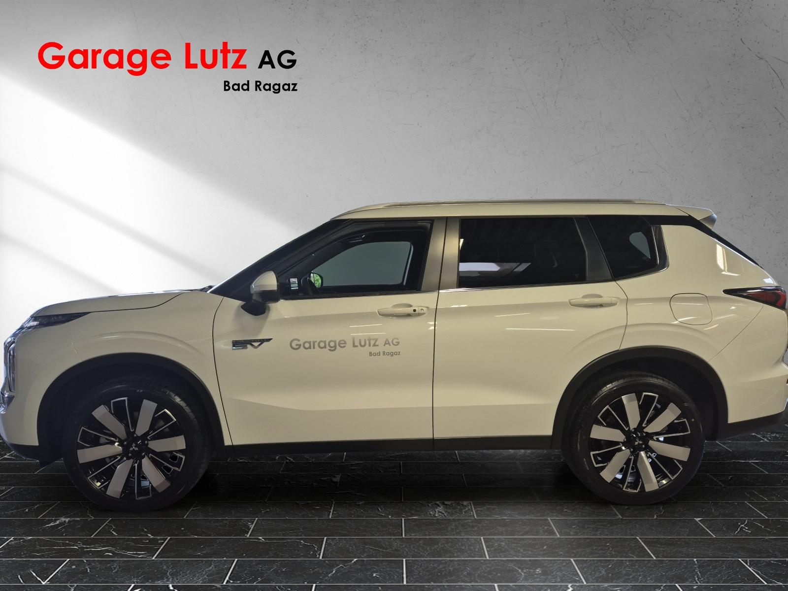 MITSUBISHI Outlander 2.4 PHEV Intense 4x4-image-2