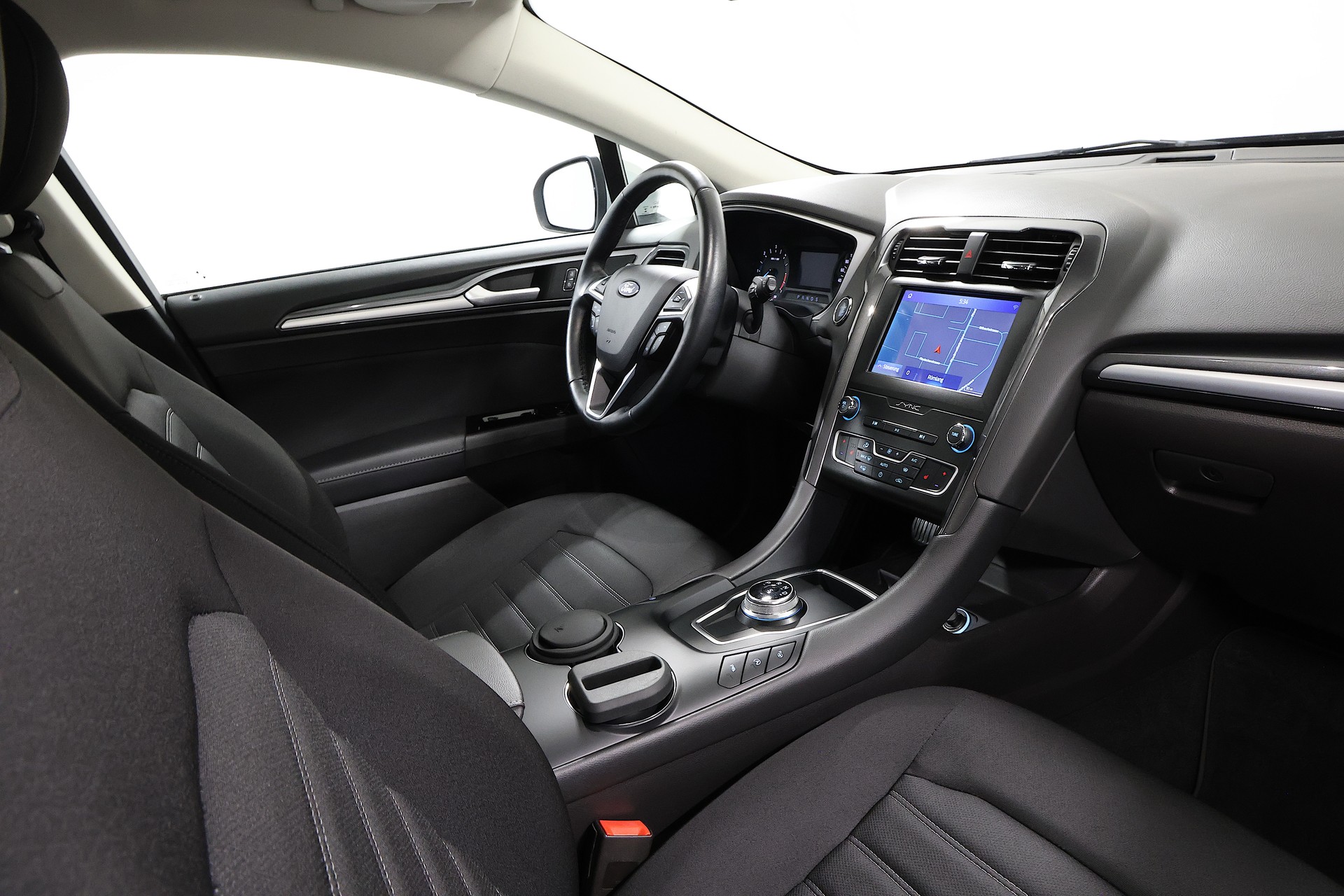 FORD Mondeo 2.0 TDCi Trend Automatik-image-13