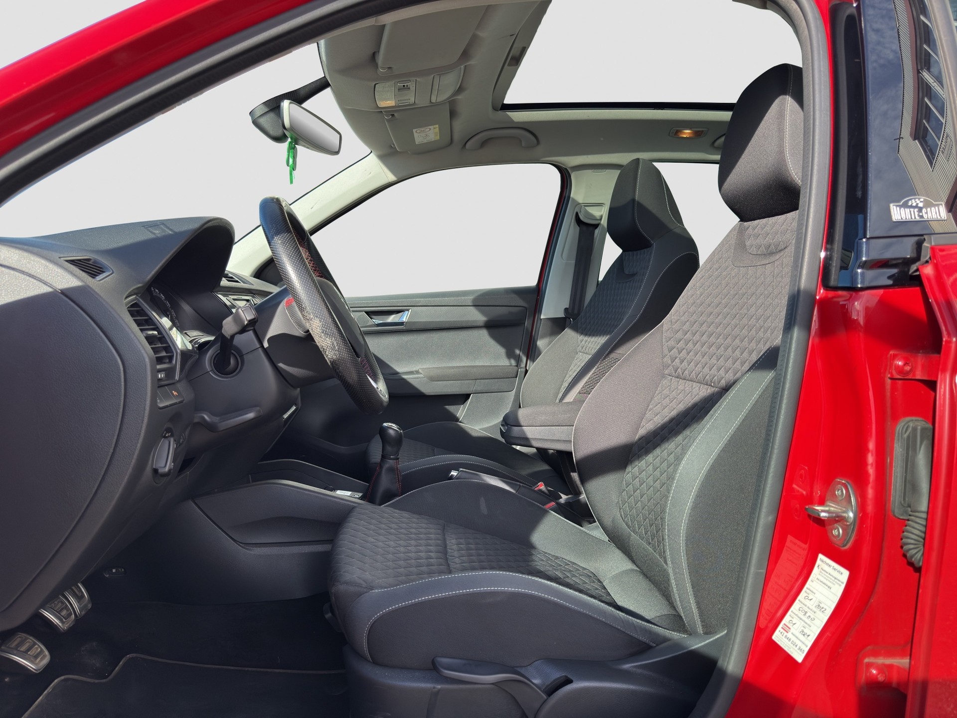 SKODA Fabia 1.0 TSI Monte Carlo-image-9