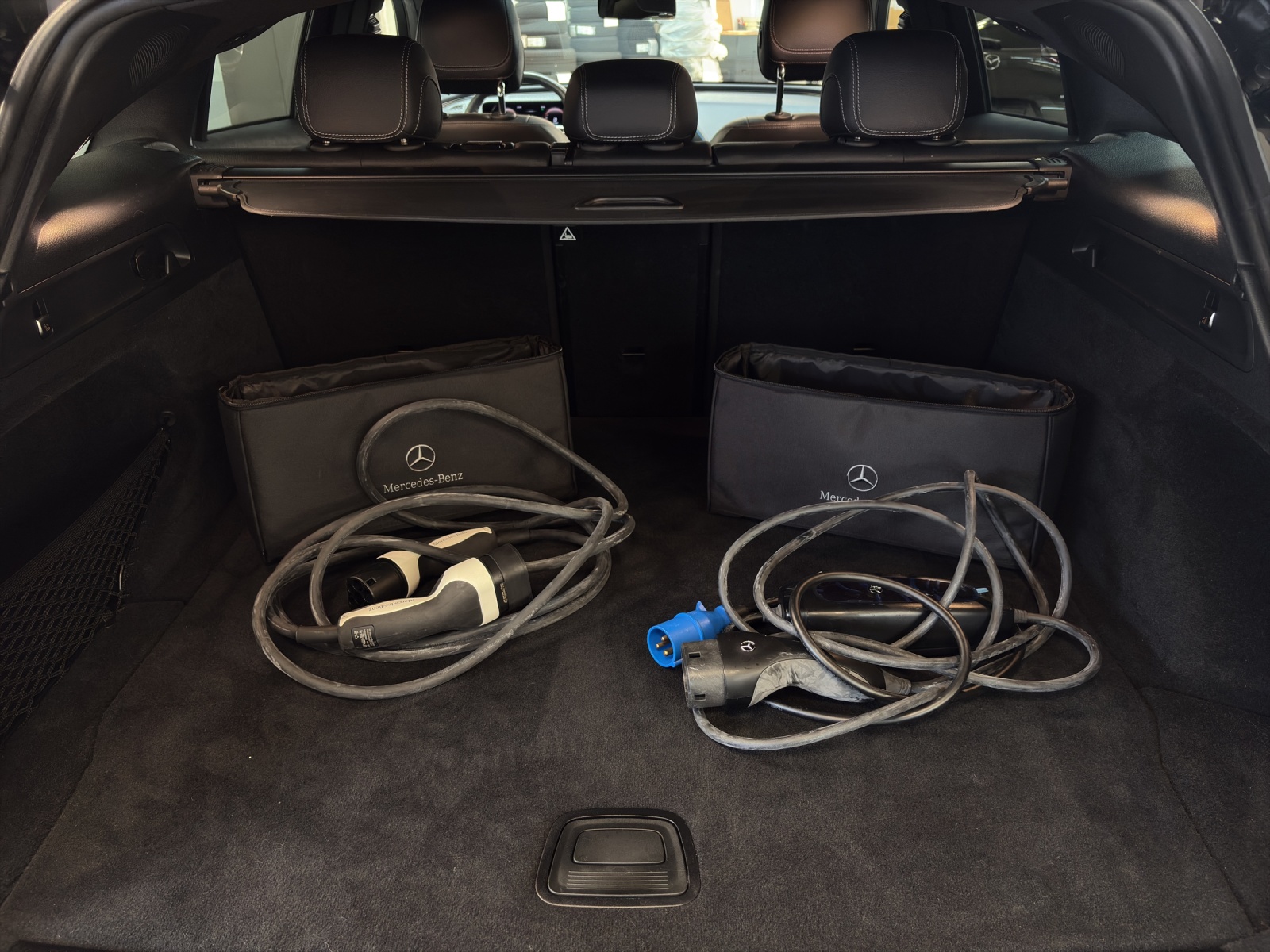 MERCEDES-BENZ EQC 400 AMG Line 4Matic-image-20