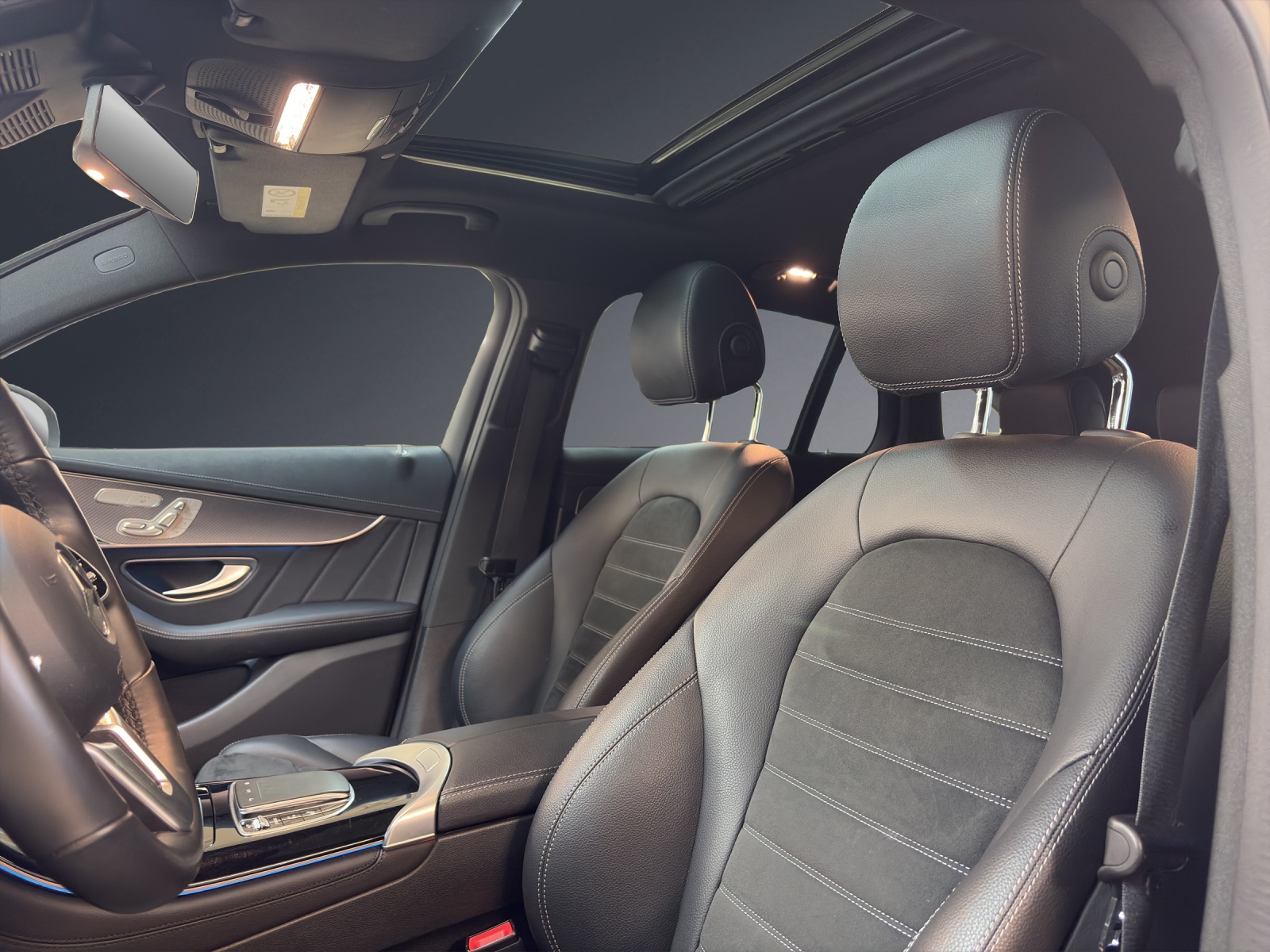MERCEDES-BENZ EQC 400 AMG Line 4Matic-image-7