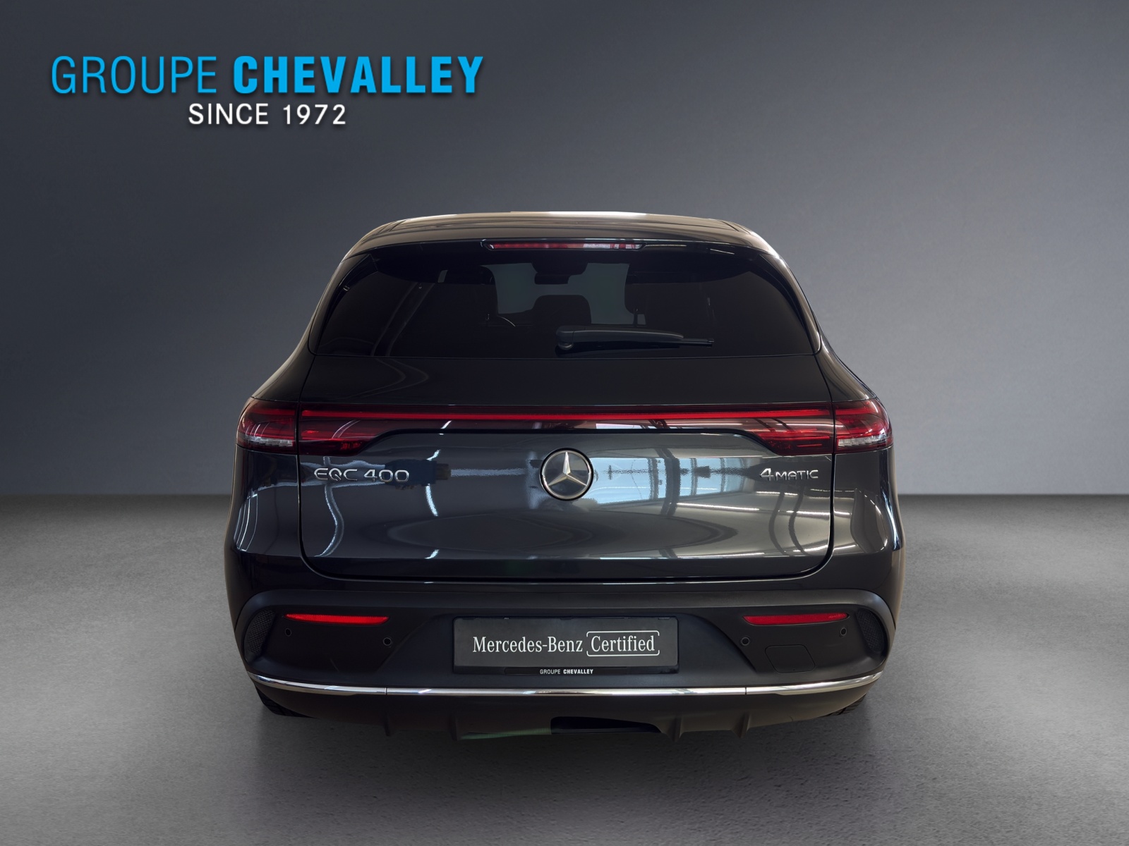 MERCEDES-BENZ EQC 400 AMG Line 4Matic-image-4