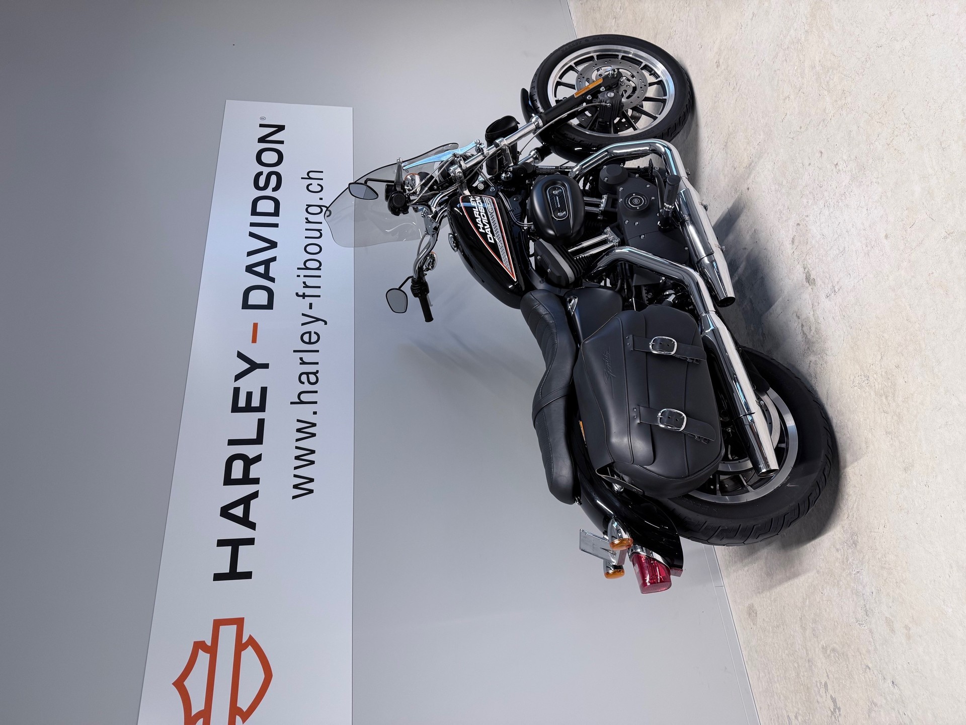 HARLEY-DAVIDSON XL 883 R Sportster Roadster Injection-image-4