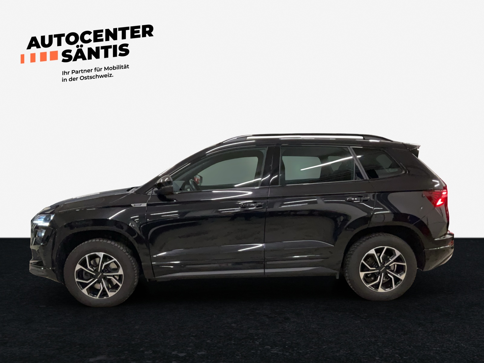 SKODA Karoq 2.0 TDI CR Sport Line 4x4 DSG-image-2