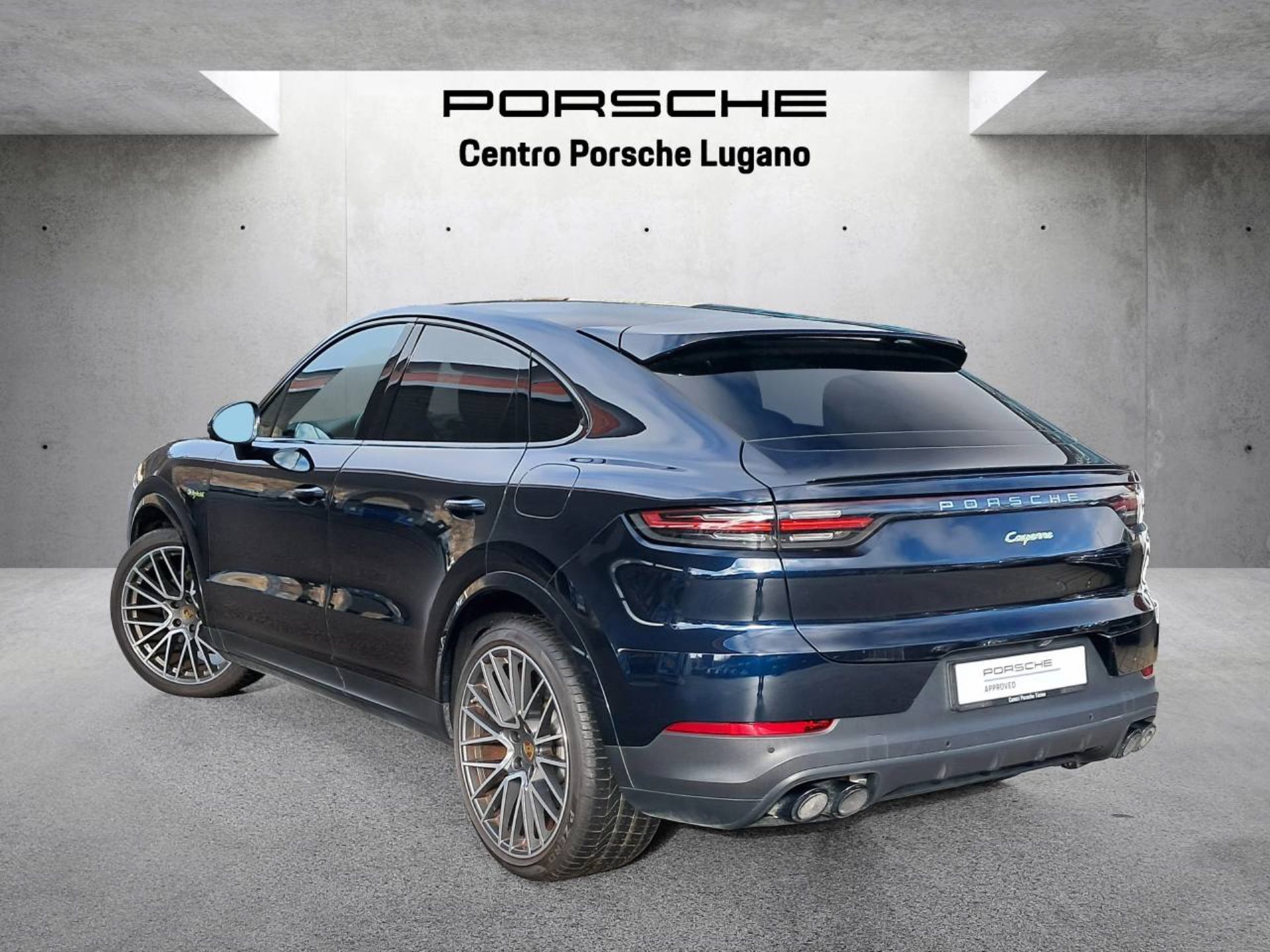 PORSCHE Cayenne E-Hybrid Coupè-showroom-element-2