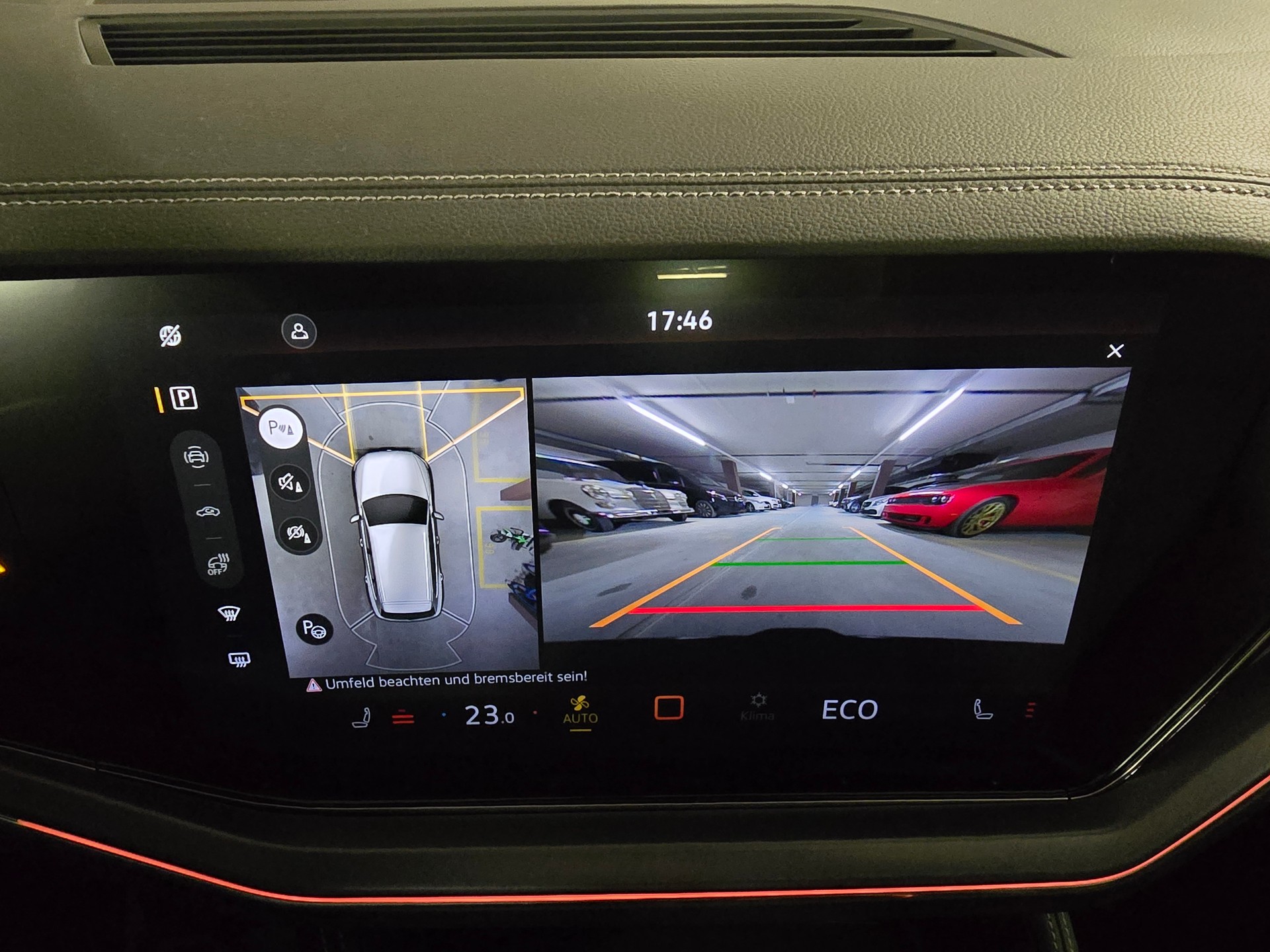 VW Touareg 3.0 TSI R-Line Tiptronic-image-14