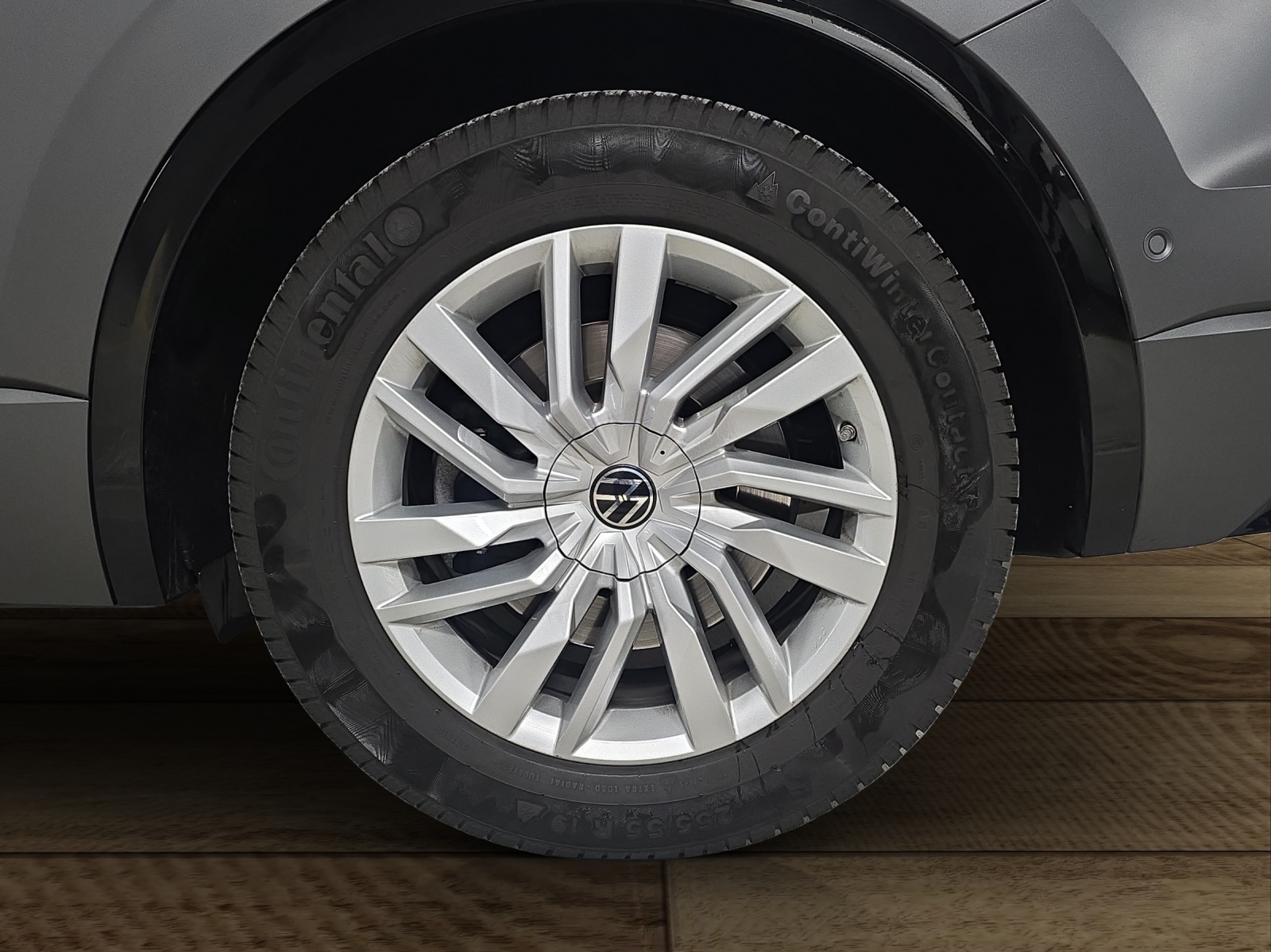 VW Touareg 3.0 TSI R-Line Tiptronic-image-30
