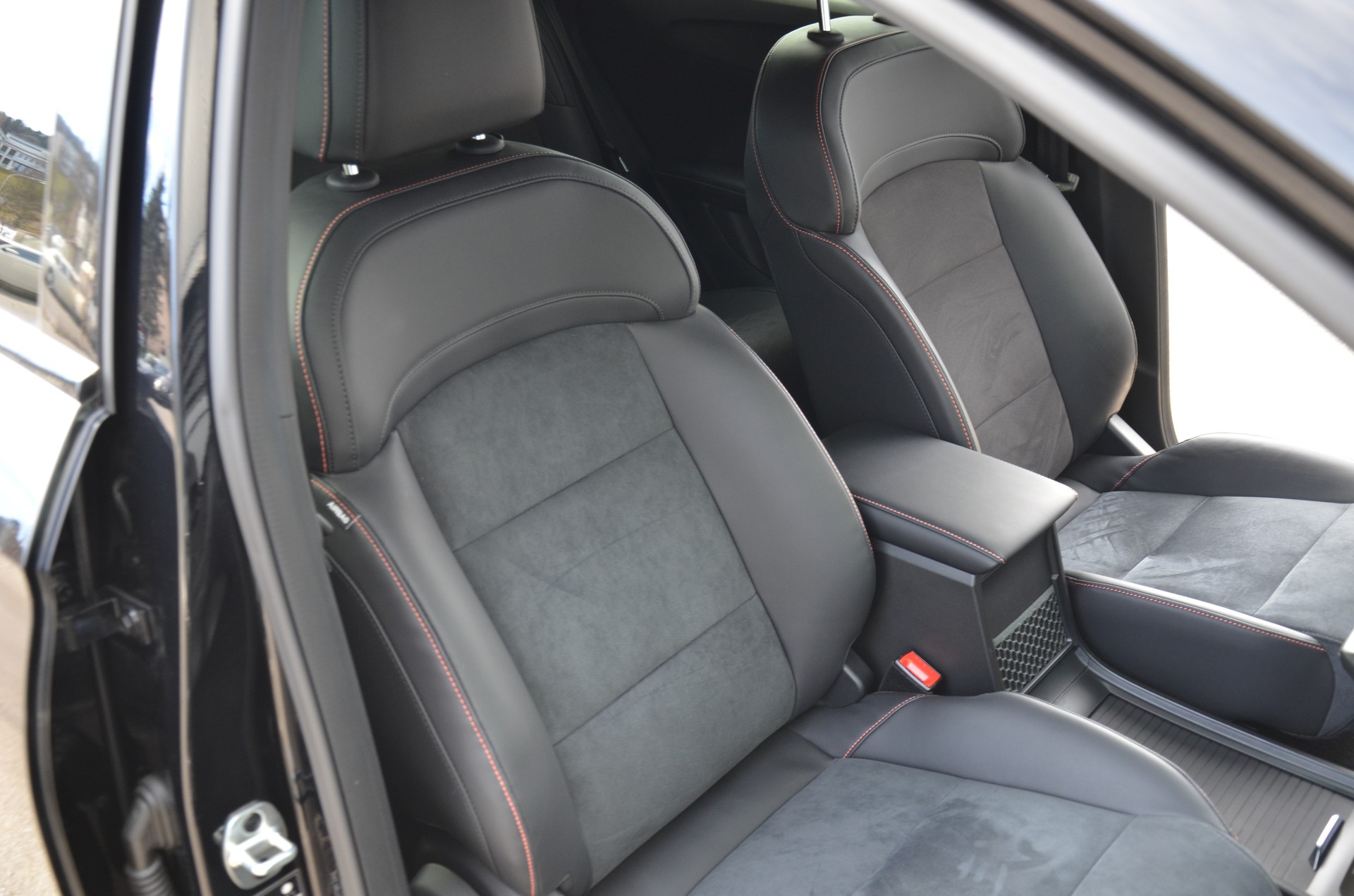 MG 4 EV 64kWh Xpower AWD-image-13