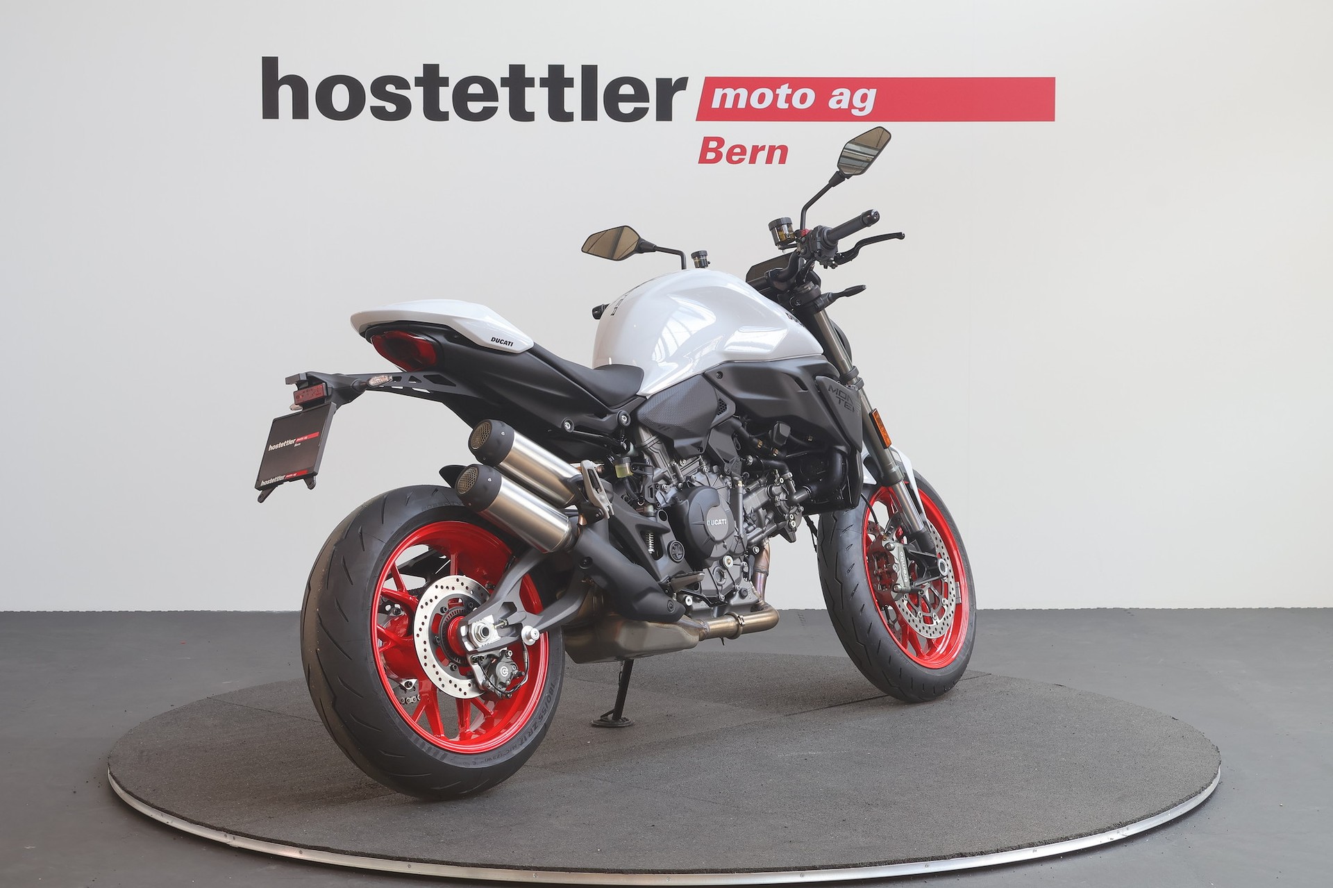 DUCATI Monster +-image-2
