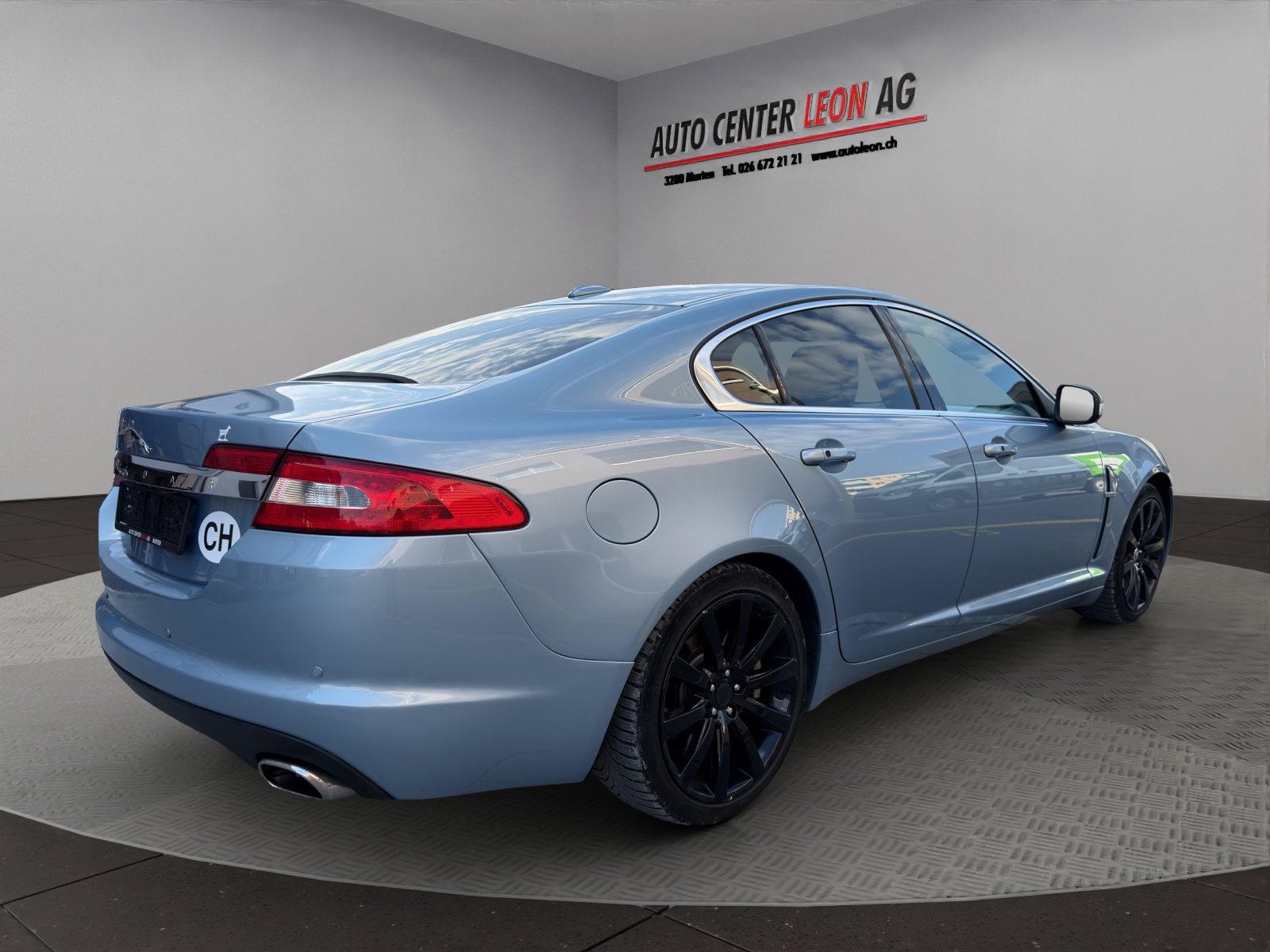JAGUAR XF 3.0 V6 Premium Luxury-image-5
