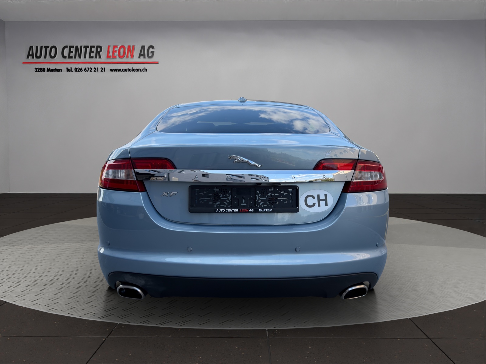 JAGUAR XF 3.0 V6 Premium Luxury-image-4
