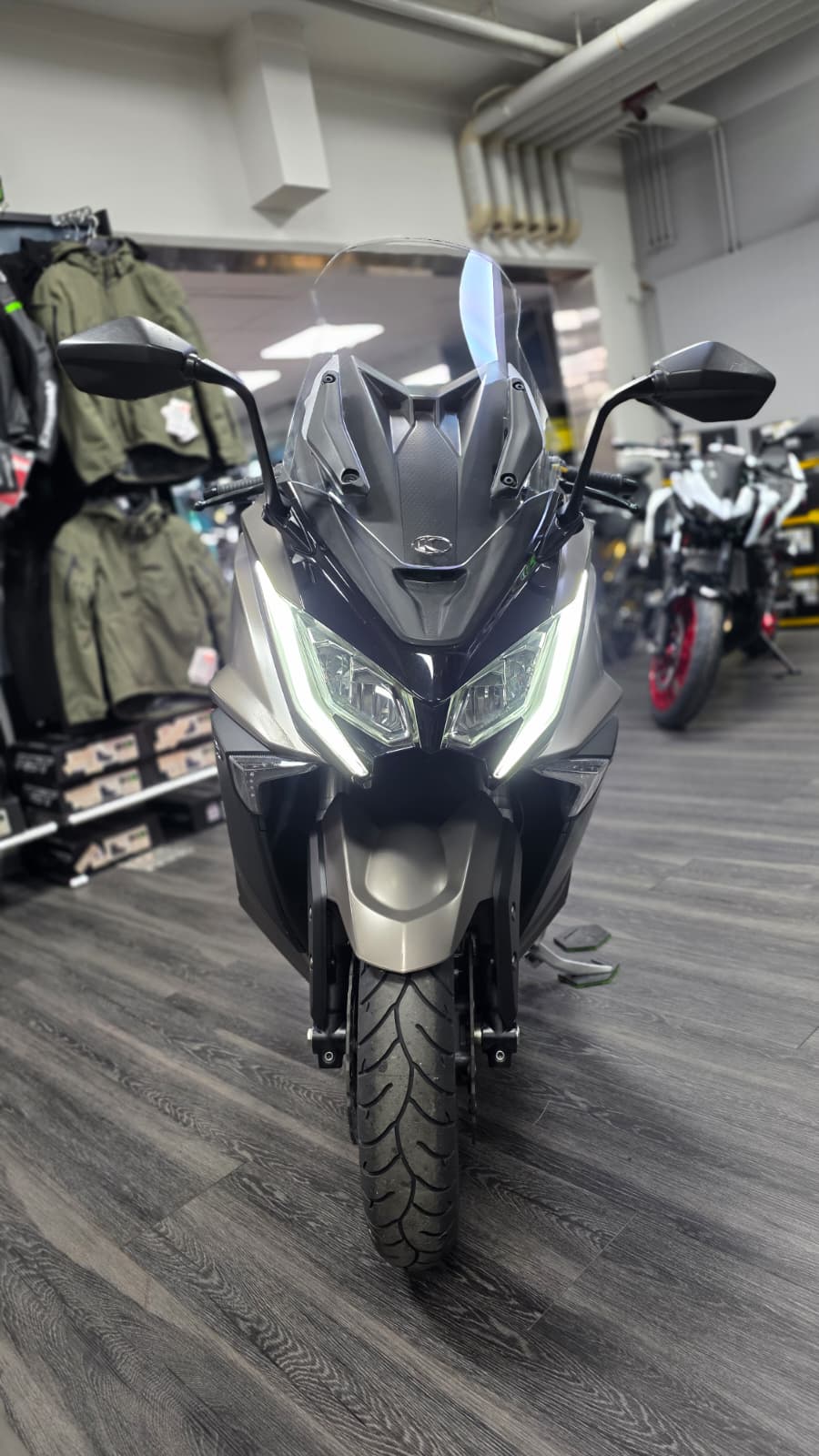 KYMCO AK 550i ETS (35kW)-image-7