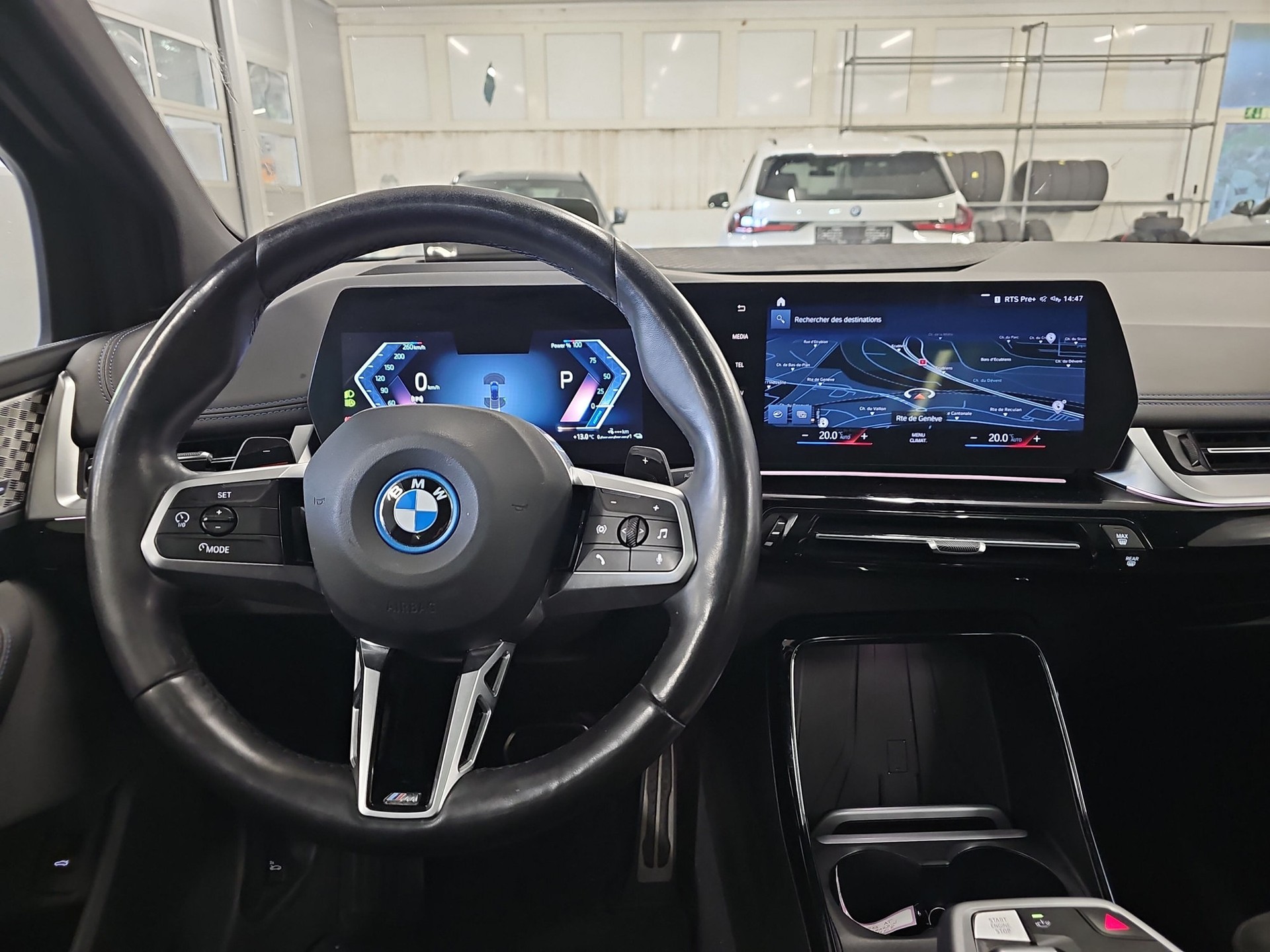 BMW 225e xDrive Active Tourer M Sport-image-11