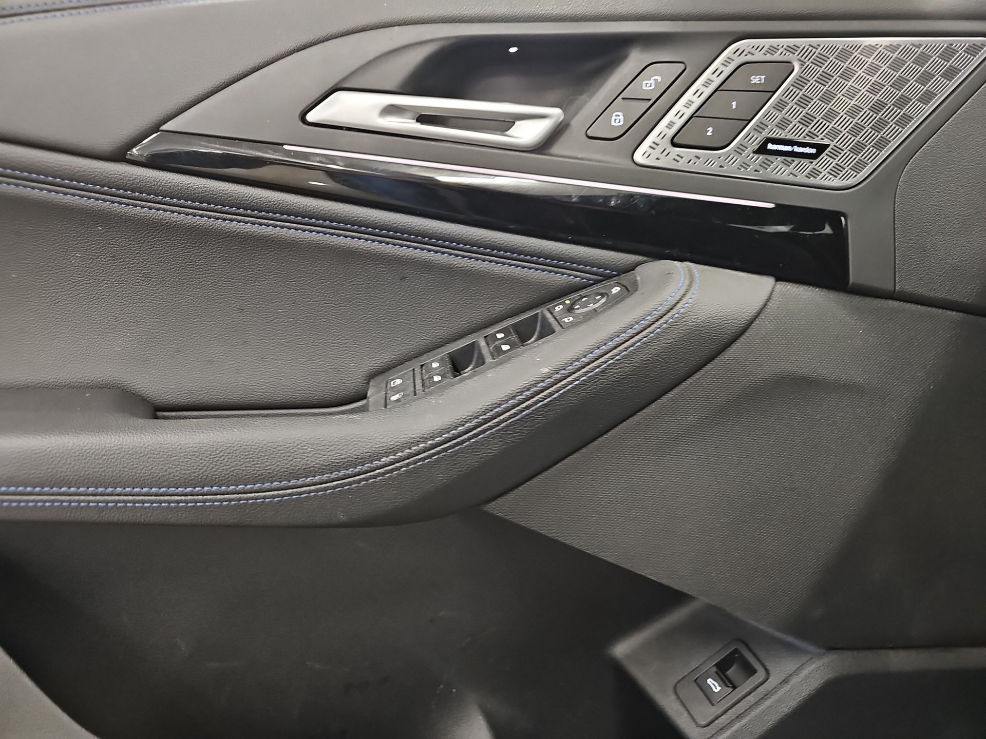 BMW 225e xDrive Active Tourer M Sport-image-15