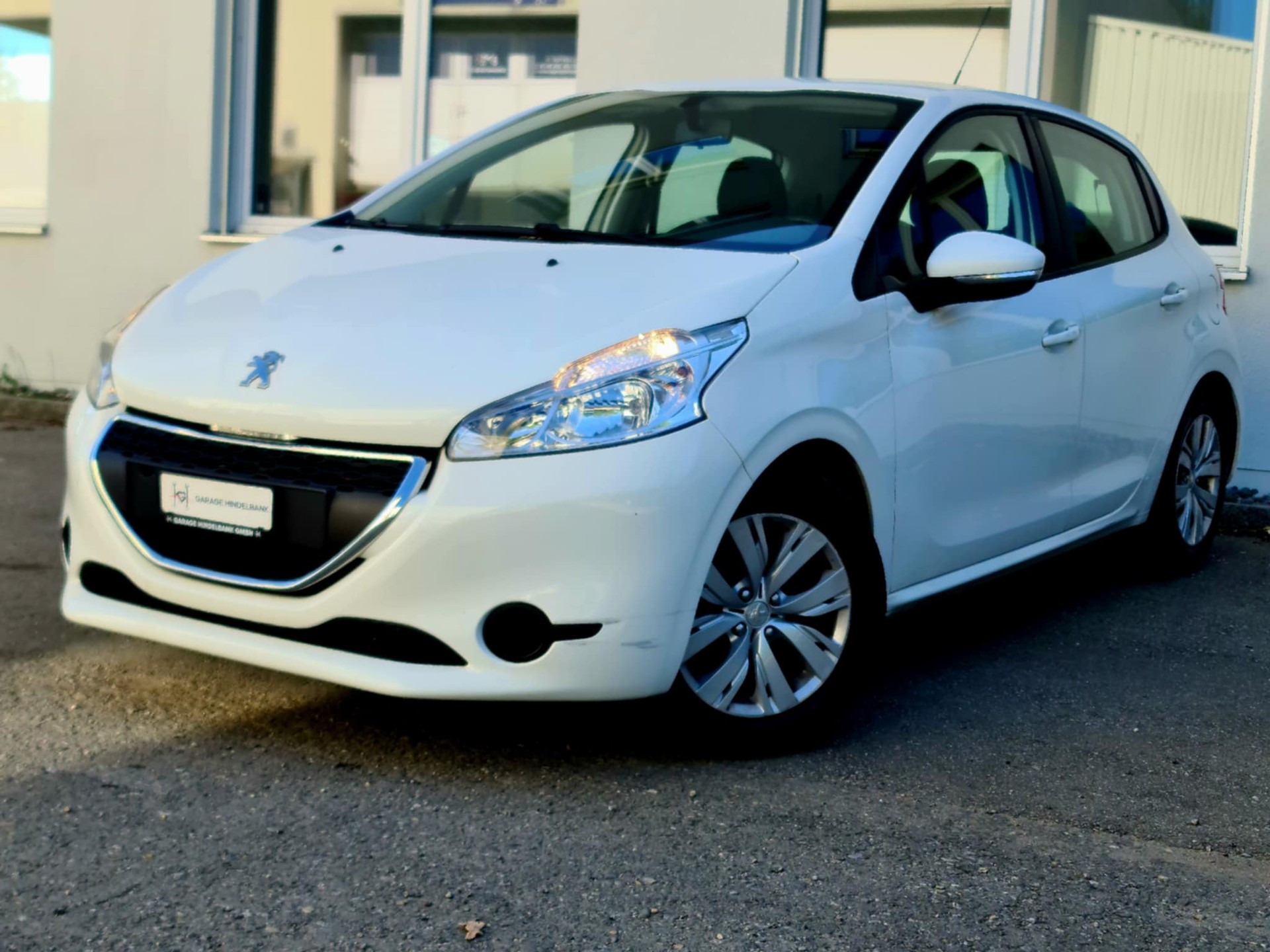 PEUGEOT 208 1.2 VTI Active