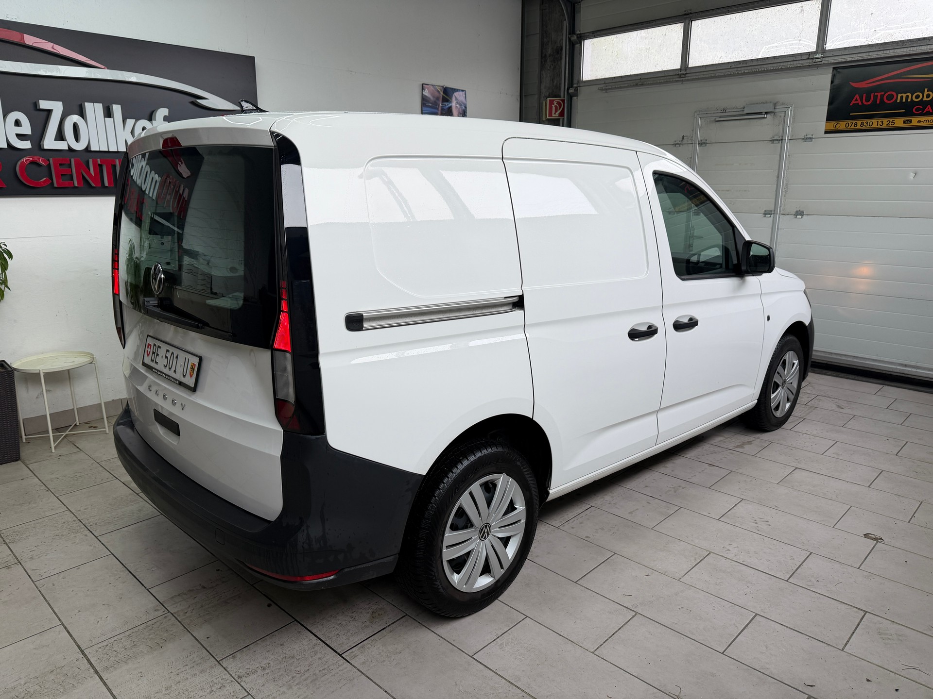 VW Caddy Cargo 1.5 TSI Entry-image-9