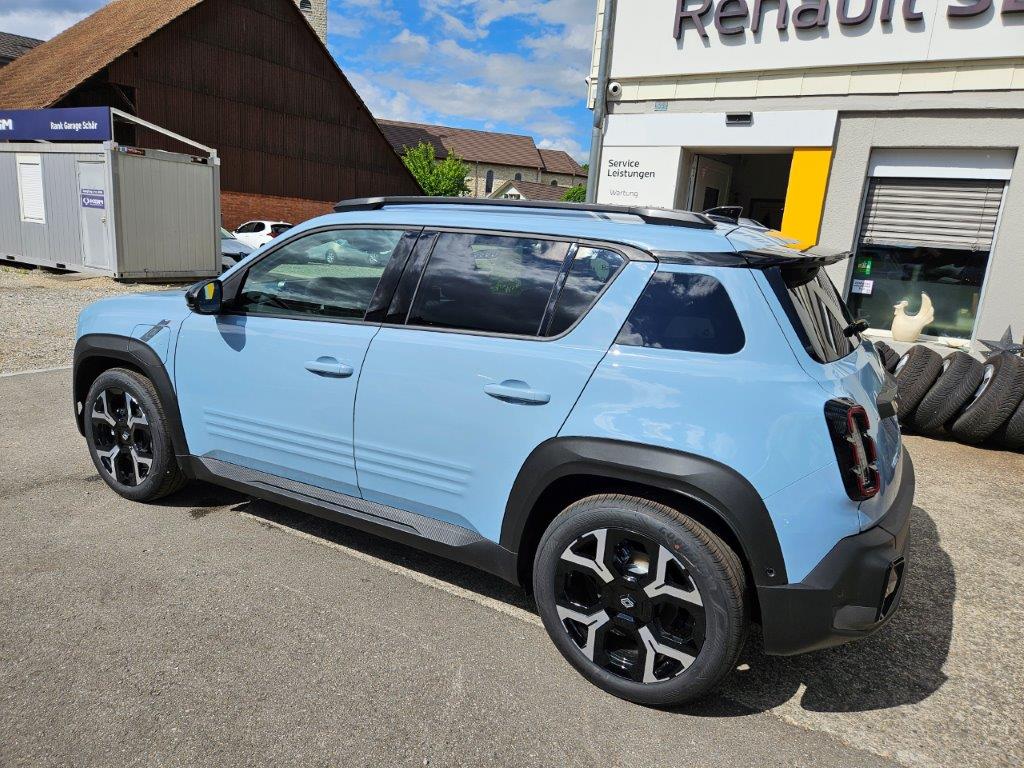 RENAULT R4 E-Tech Comfort Range techno-image-5