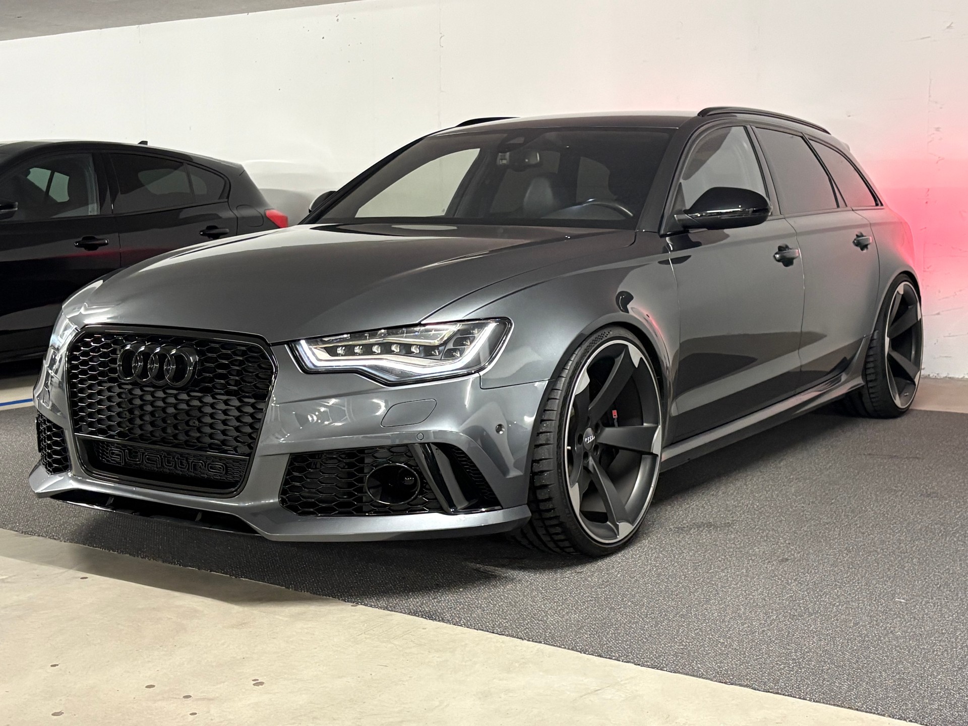 AUDI RS6 Avant 4.0 TFSI V8 quattro Tiptronic 700PS ab MFK