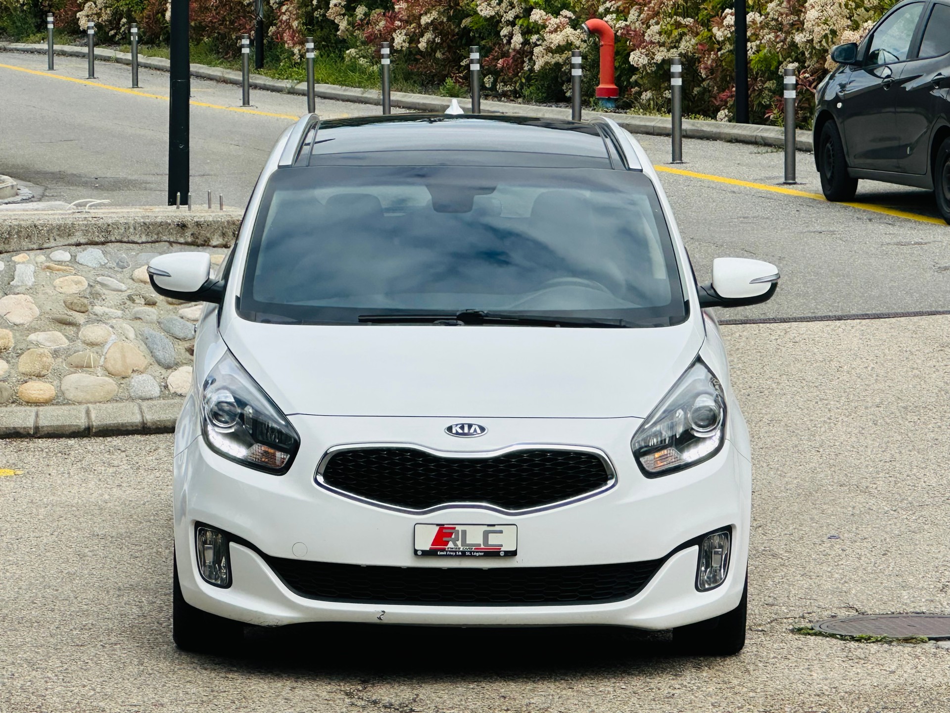 KIA Carens 1.7 CRDi Swiss Eco Edition-showroom-element-2