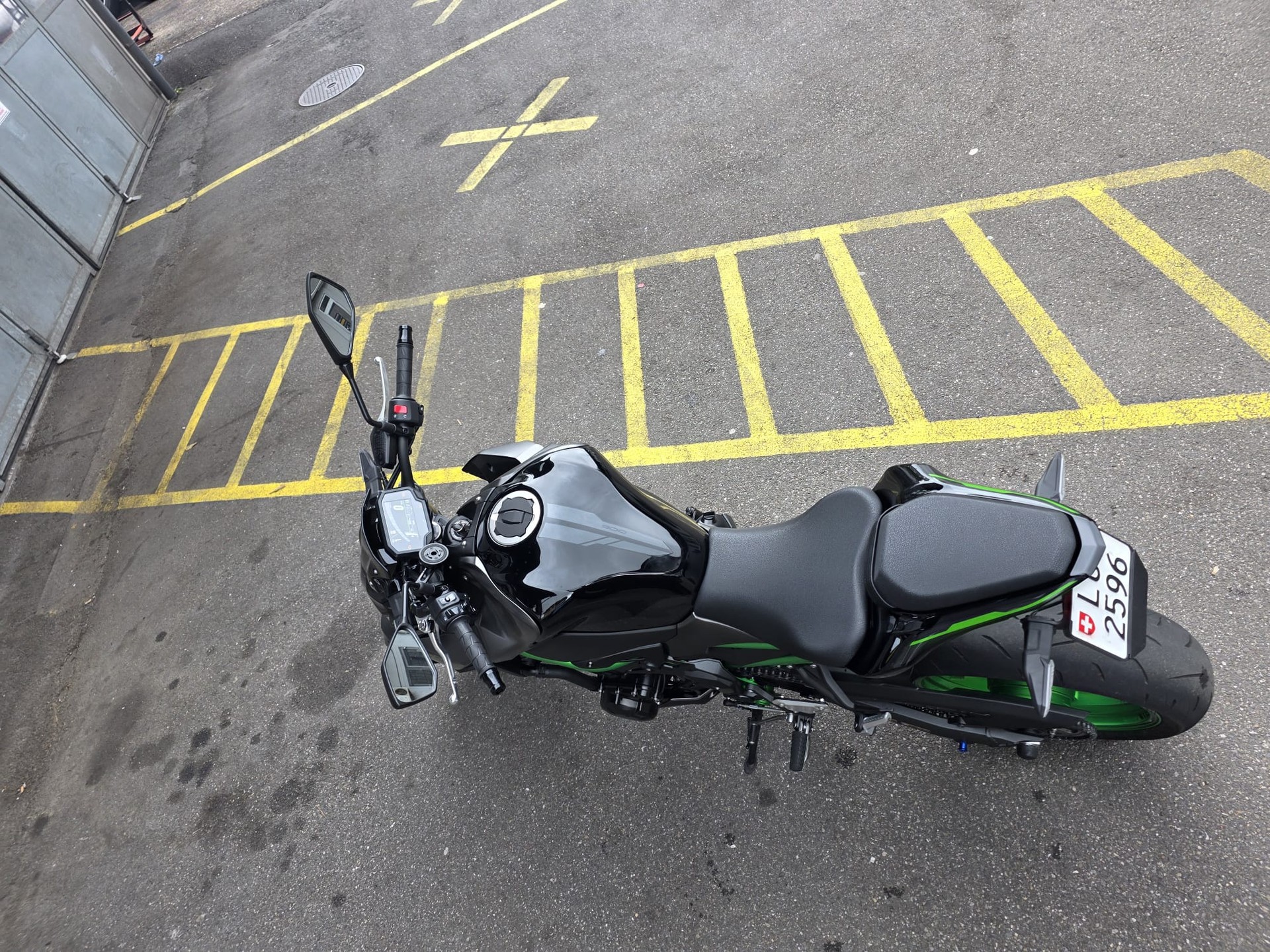 KAWASAKI Z 900 (35kW)-image-8