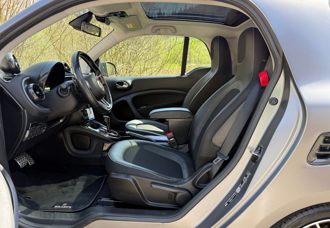 SMART fortwo Brabus twinmatic-image-12
