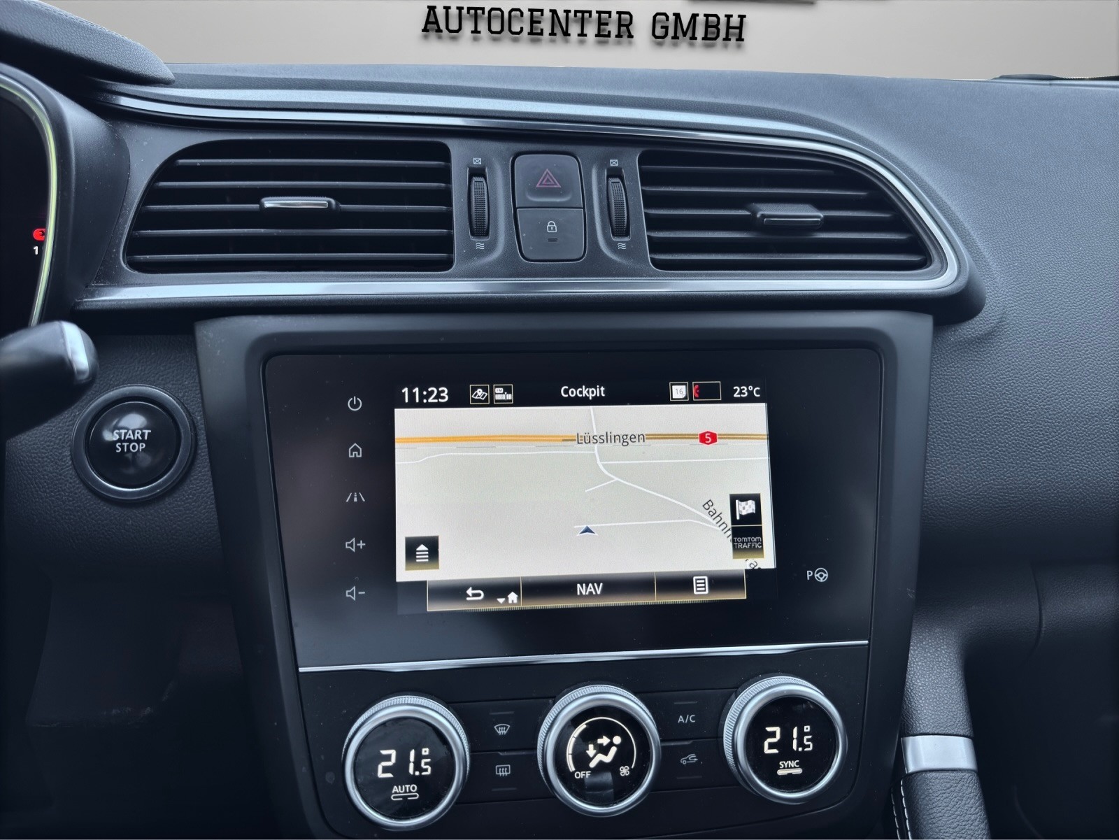 RENAULT Kadjar 1.3 16V Turbo Intens EDC-image-12