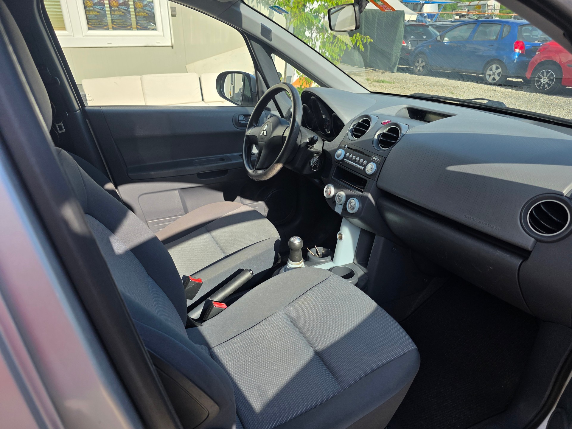 MITSUBISHI Colt 1.3 16V Celebration 30 *** AB MFK BIS 02.2027 / Frisch ab Service / Gratis Lieferung ***-image-15