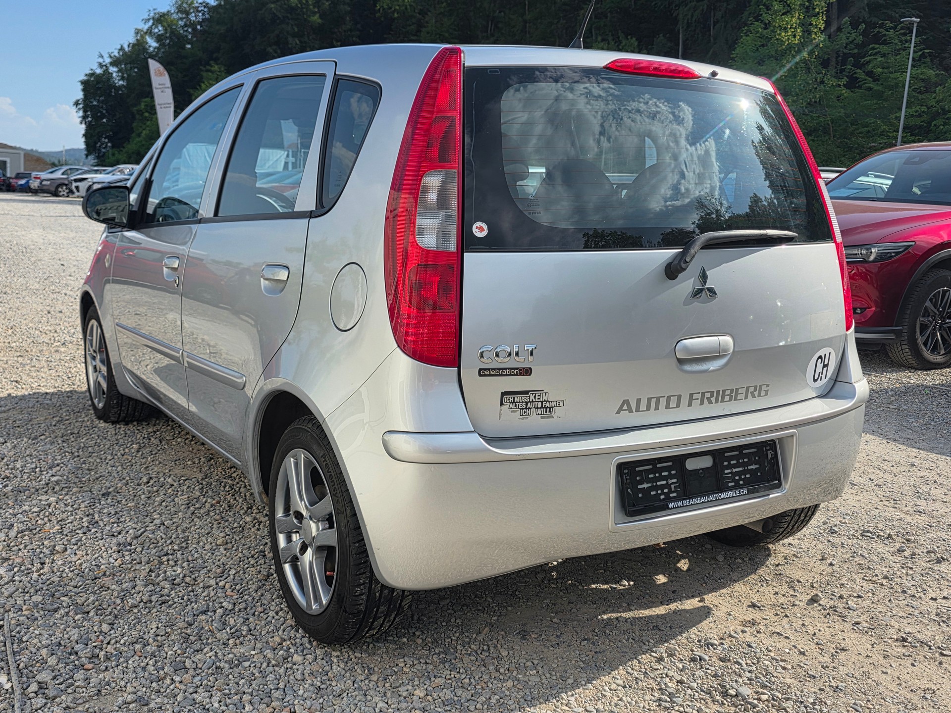 MITSUBISHI Colt 1.3 16V Celebration 30 *** AB MFK BIS 02.2027 / Frisch ab Service / Gratis Lieferung ***-showroom-element-2