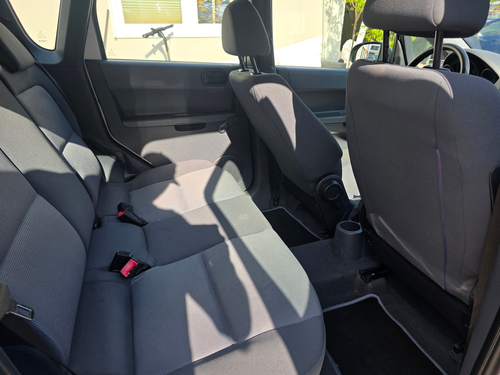 MITSUBISHI Colt 1.3 16V Celebration 30 *** AB MFK BIS 02.2027 / Frisch ab Service / Gratis Lieferung ***-image-14