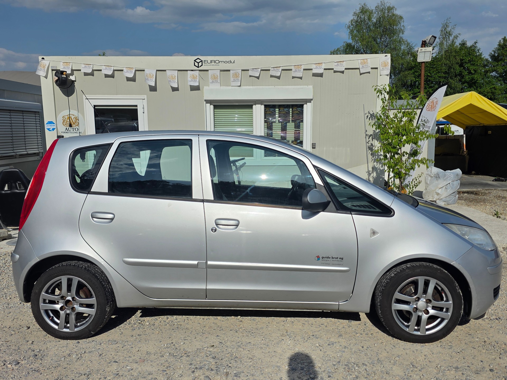 MITSUBISHI Colt 1.3 16V Celebration 30 *** AB MFK BIS 02.2027 / Frisch ab Service / Gratis Lieferung ***-image-5