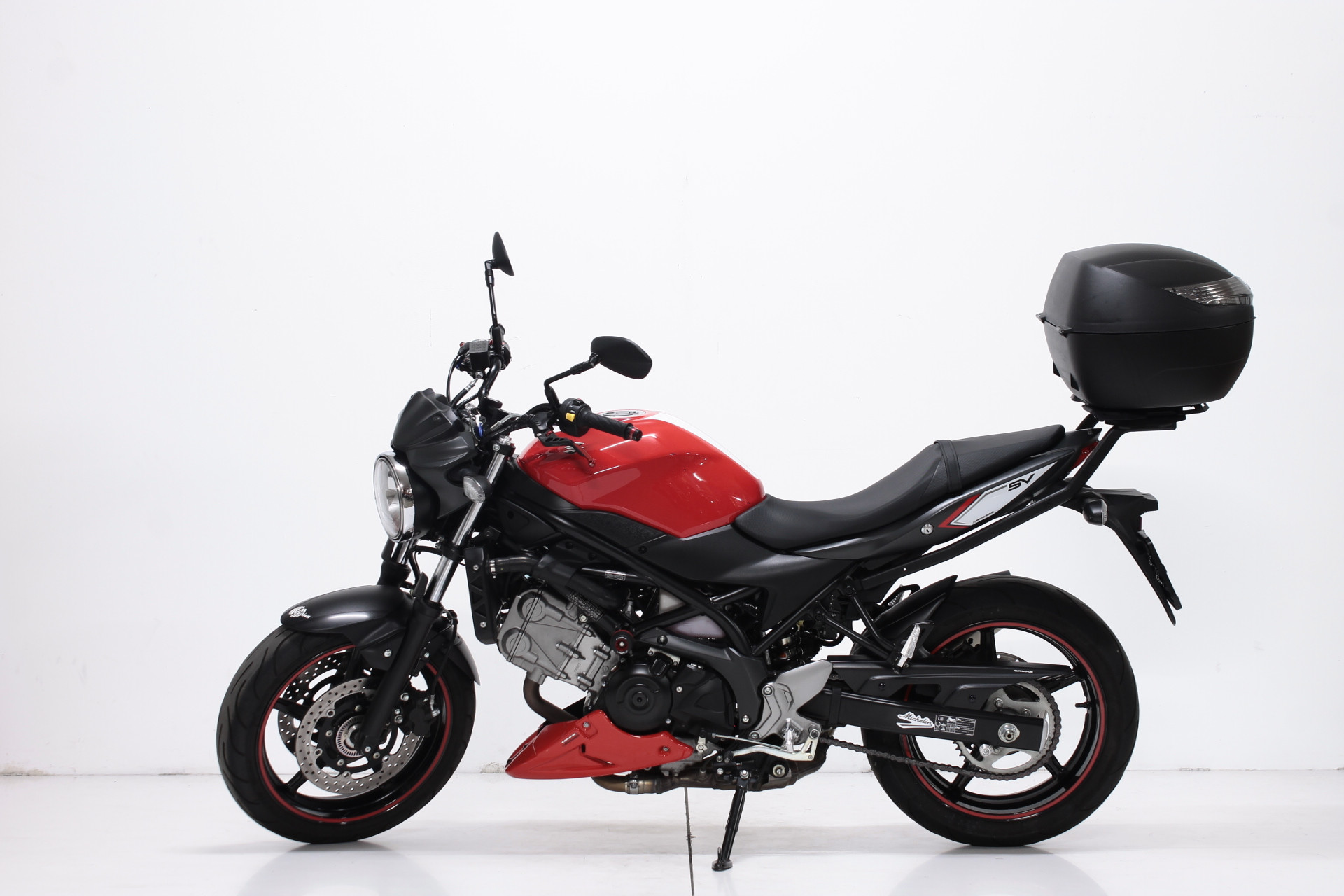 SUZUKI SV 650 A L7-image-4