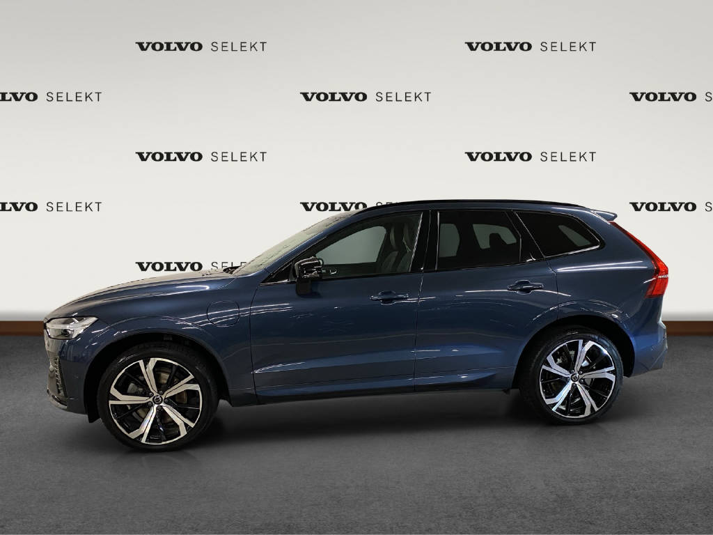 VOLVO XC60 2.0 T6 TE Plus Dark eAWD-showroom-element-1