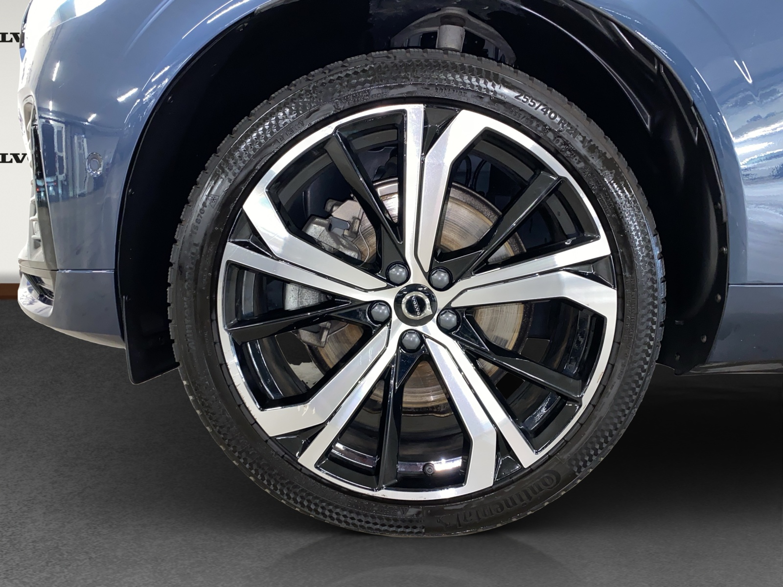 VOLVO XC60 2.0 T6 TE Plus Dark eAWD-image-14